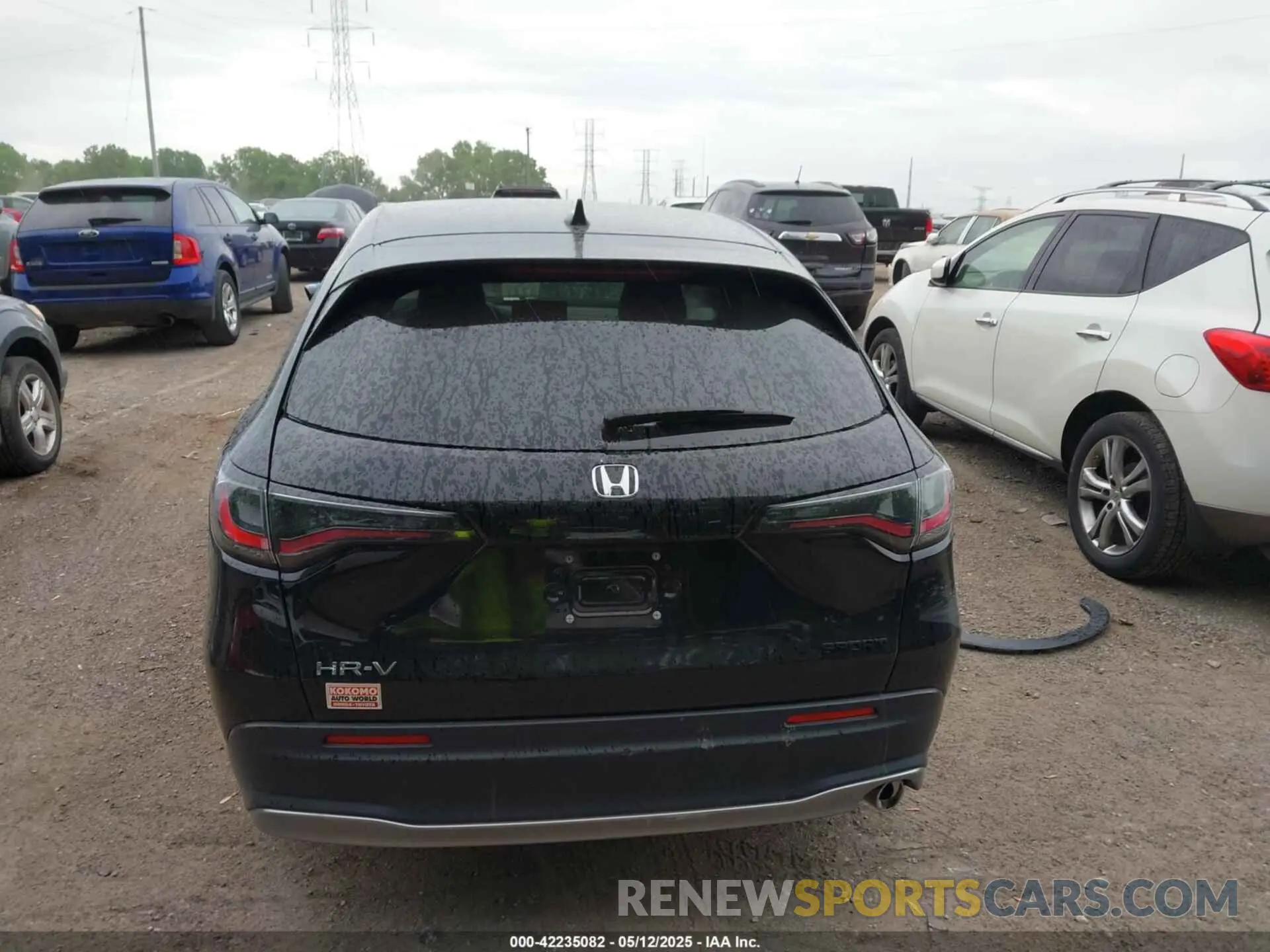 16 Photograph of a damaged car 3CZRZ2H57RM701390 HONDA HR-V 2024
