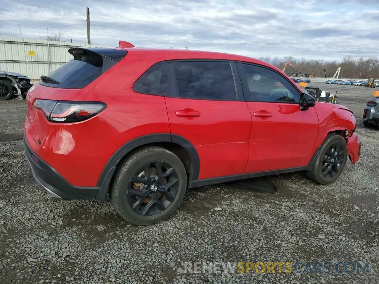 3 Photograph of a damaged car 3CZRZ2H57RM705178 HONDA HR-V 2024