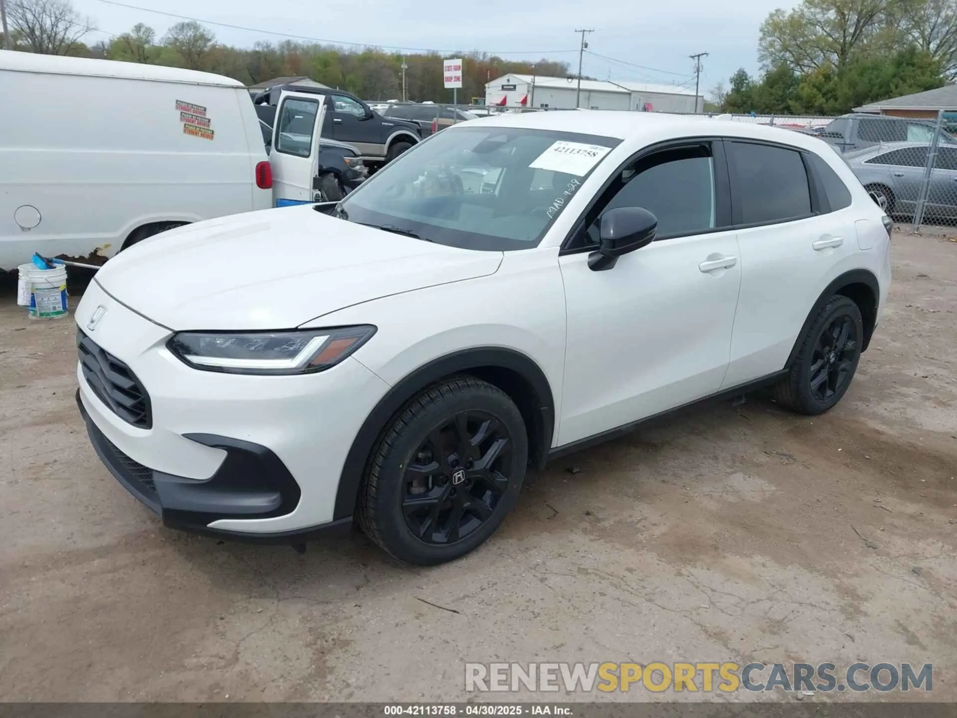 2 Photograph of a damaged car 3CZRZ2H57RM705519 HONDA HR-V 2024