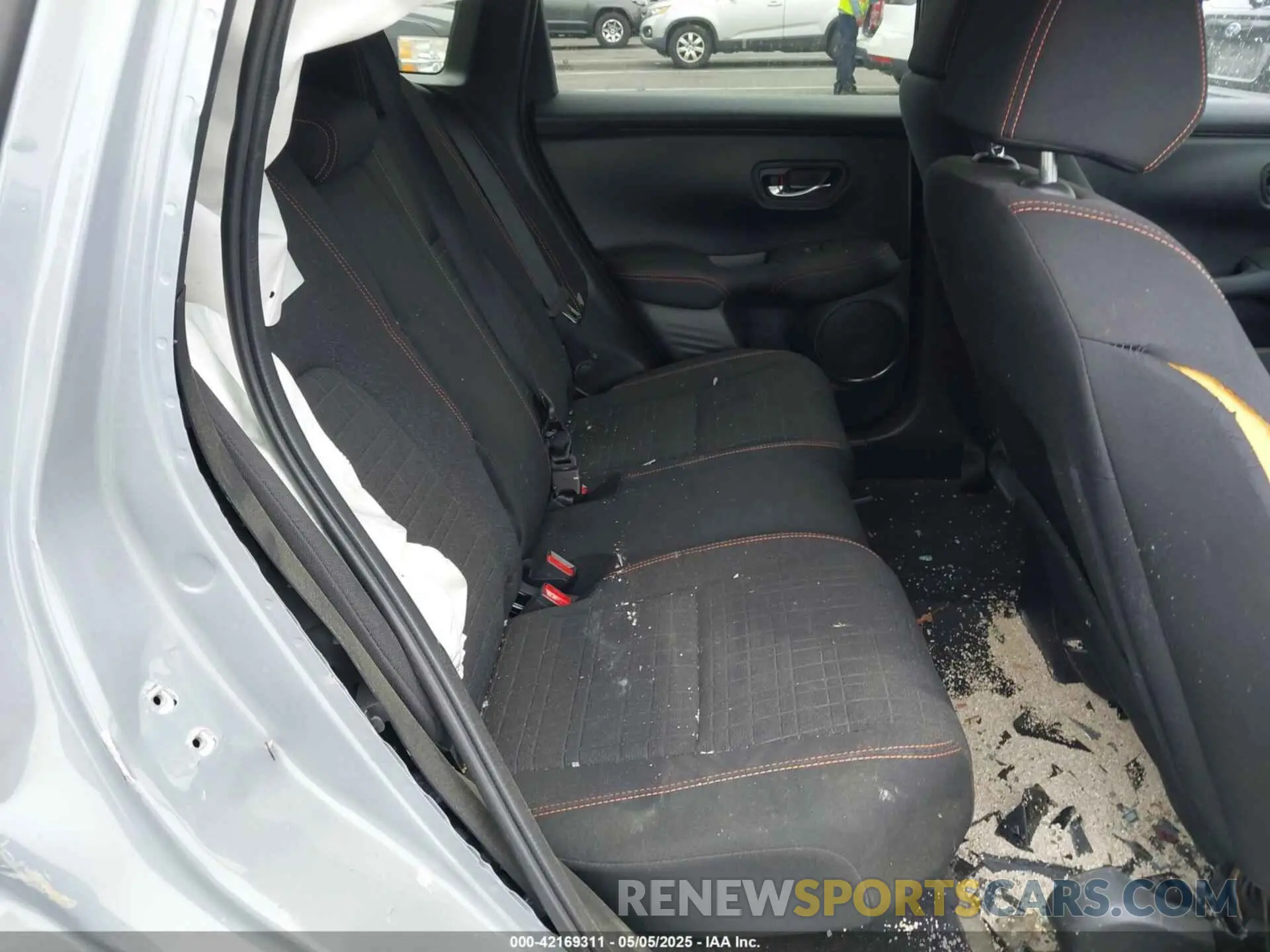8 Photograph of a damaged car 3CZRZ2H57RM735474 HONDA HR-V 2024