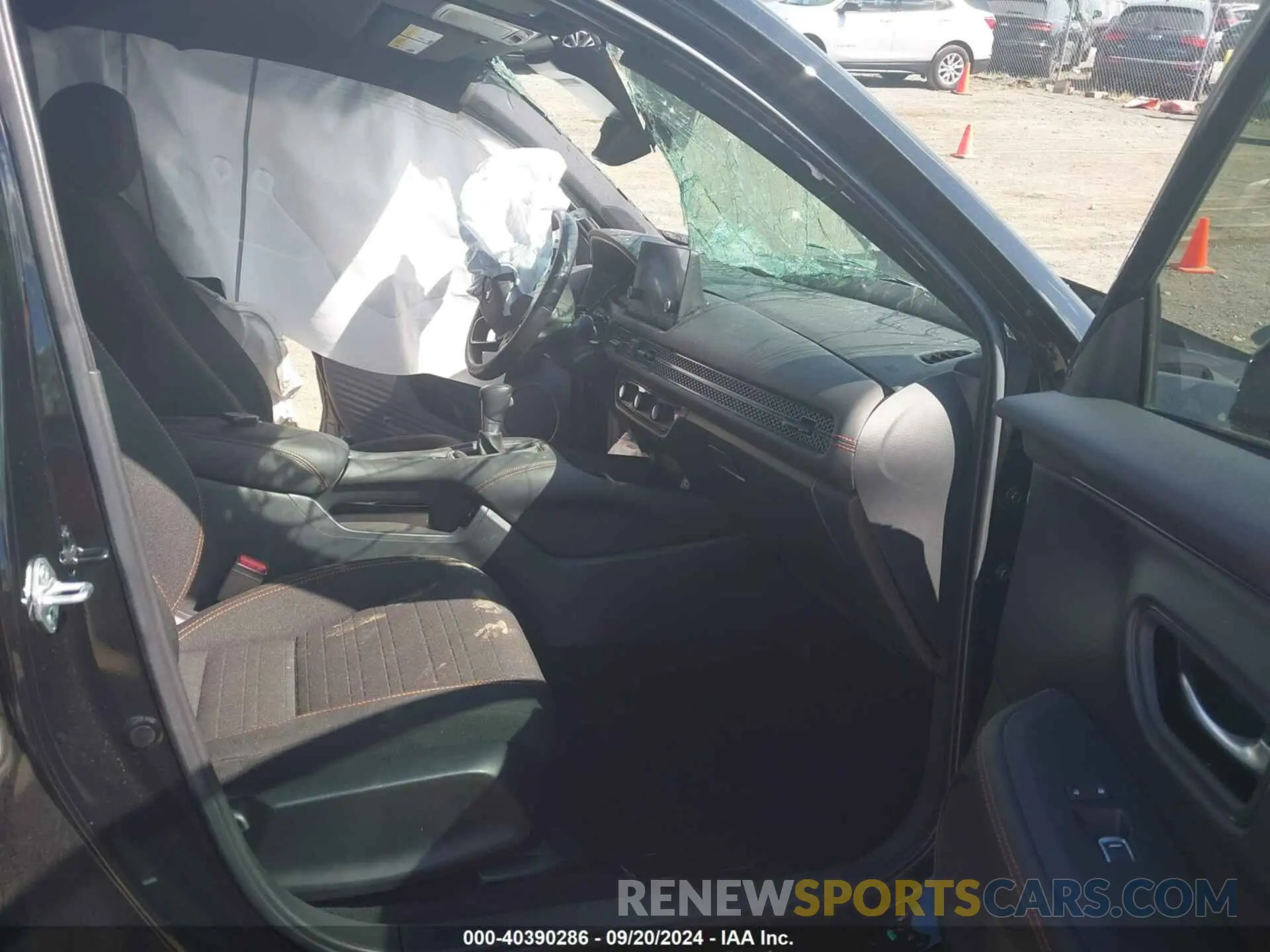 5 Фотография поврежденного автомобиля 3CZRZ2H57RM754073 HONDA HR-V 2024