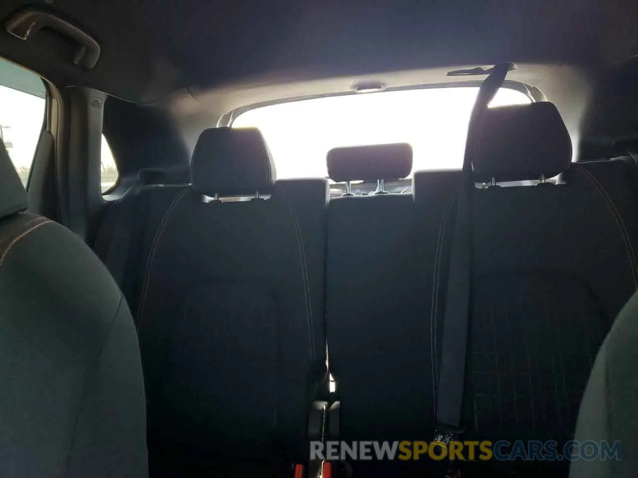 10 Photograph of a damaged car 3CZRZ2H57RM764327 HONDA HR-V 2024
