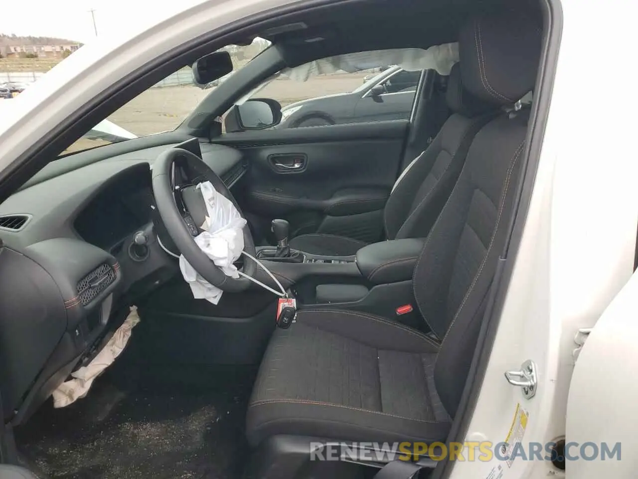 7 Photograph of a damaged car 3CZRZ2H58RM752073 HONDA HR-V 2024