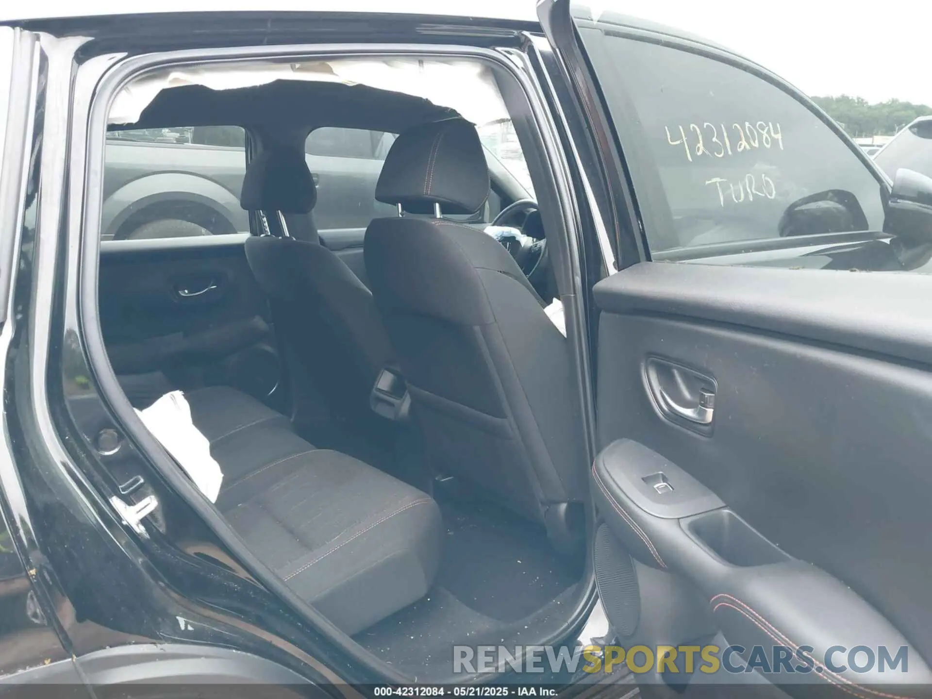 8 Фотография поврежденного автомобиля 3CZRZ2H59RM712228 HONDA HR-V 2024