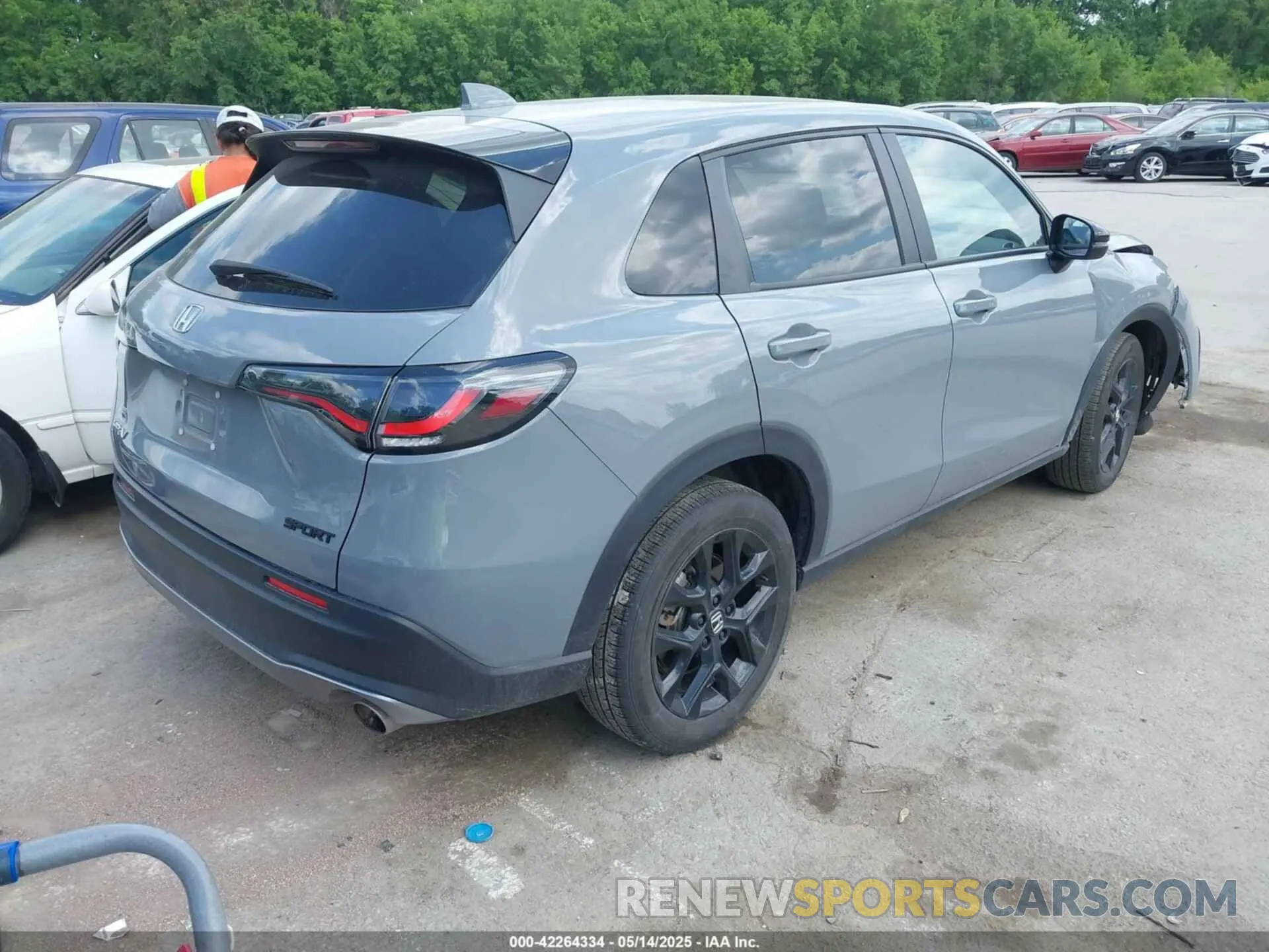 4 Фотография поврежденного автомобиля 3CZRZ2H59RM764412 HONDA HR-V 2024