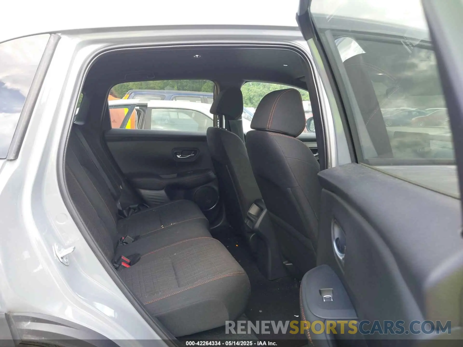 8 Фотография поврежденного автомобиля 3CZRZ2H59RM764412 HONDA HR-V 2024