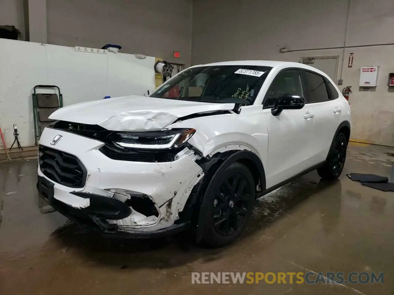 1 Photograph of a damaged car 3CZRZ2H5XRM716322 HONDA HR-V 2024