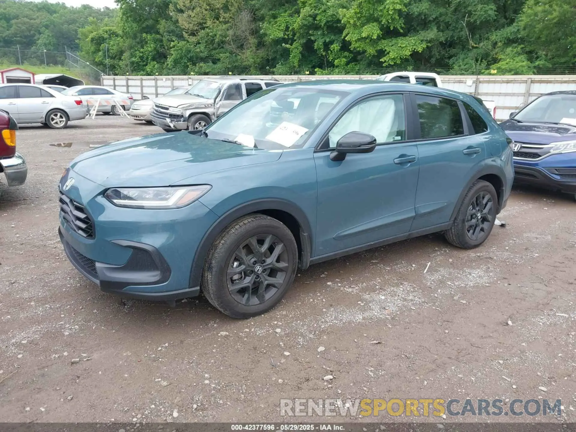 2 Photograph of a damaged car 3CZRZ2H5XRM776715 HONDA HR-V 2024
