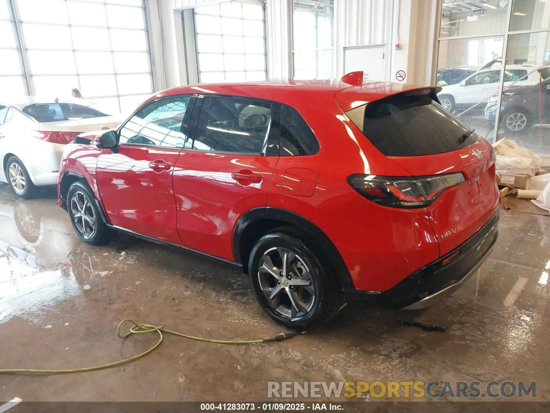 3 Photograph of a damaged car 3CZRZ2H71RM776488 HONDA HR-V 2024