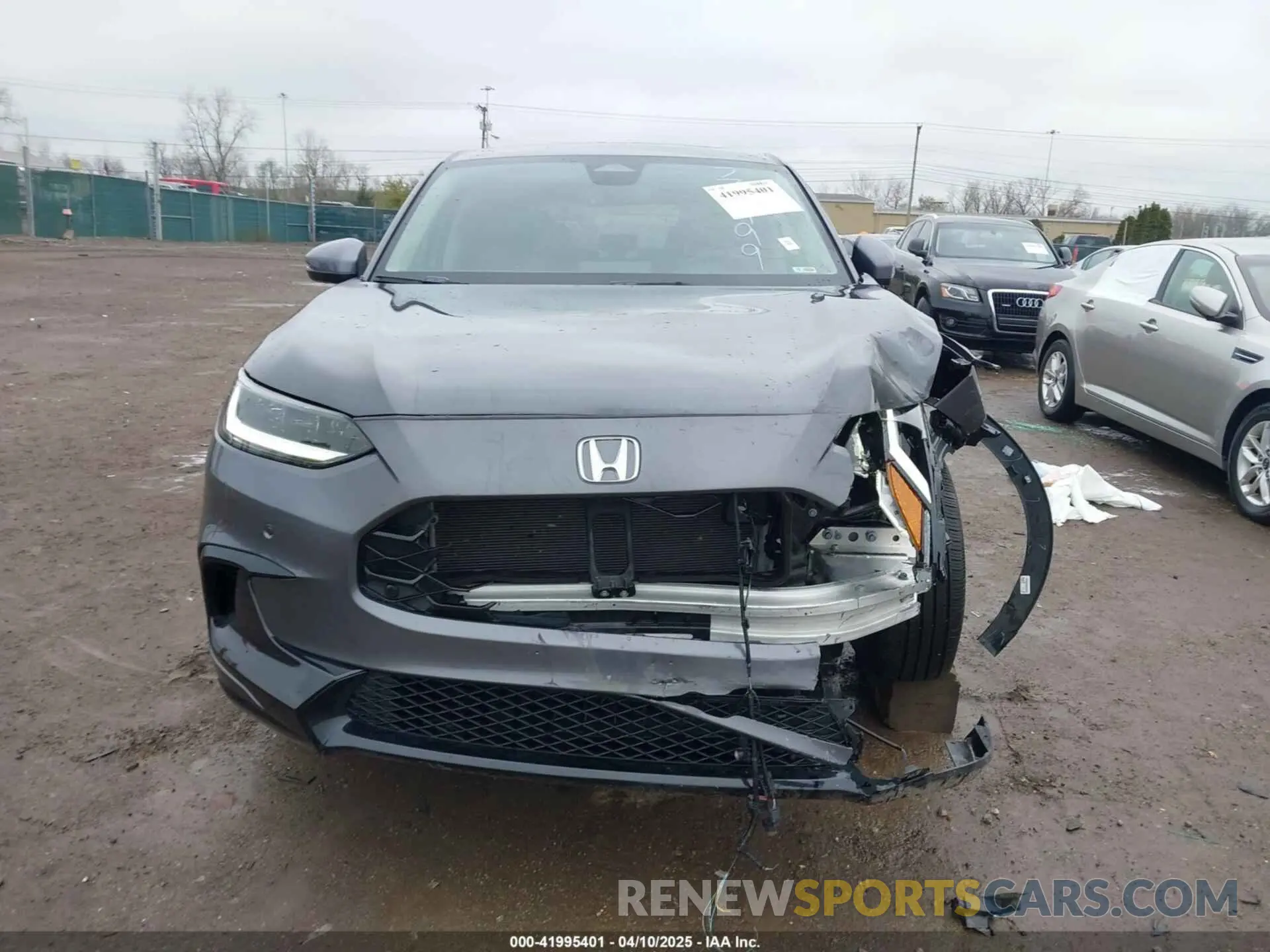 13 Фотография поврежденного автомобиля 3CZRZ2H72RM773499 HONDA HR-V 2024