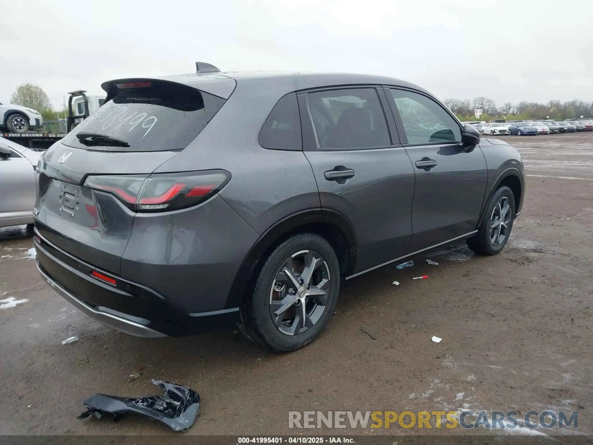 4 Фотография поврежденного автомобиля 3CZRZ2H72RM773499 HONDA HR-V 2024