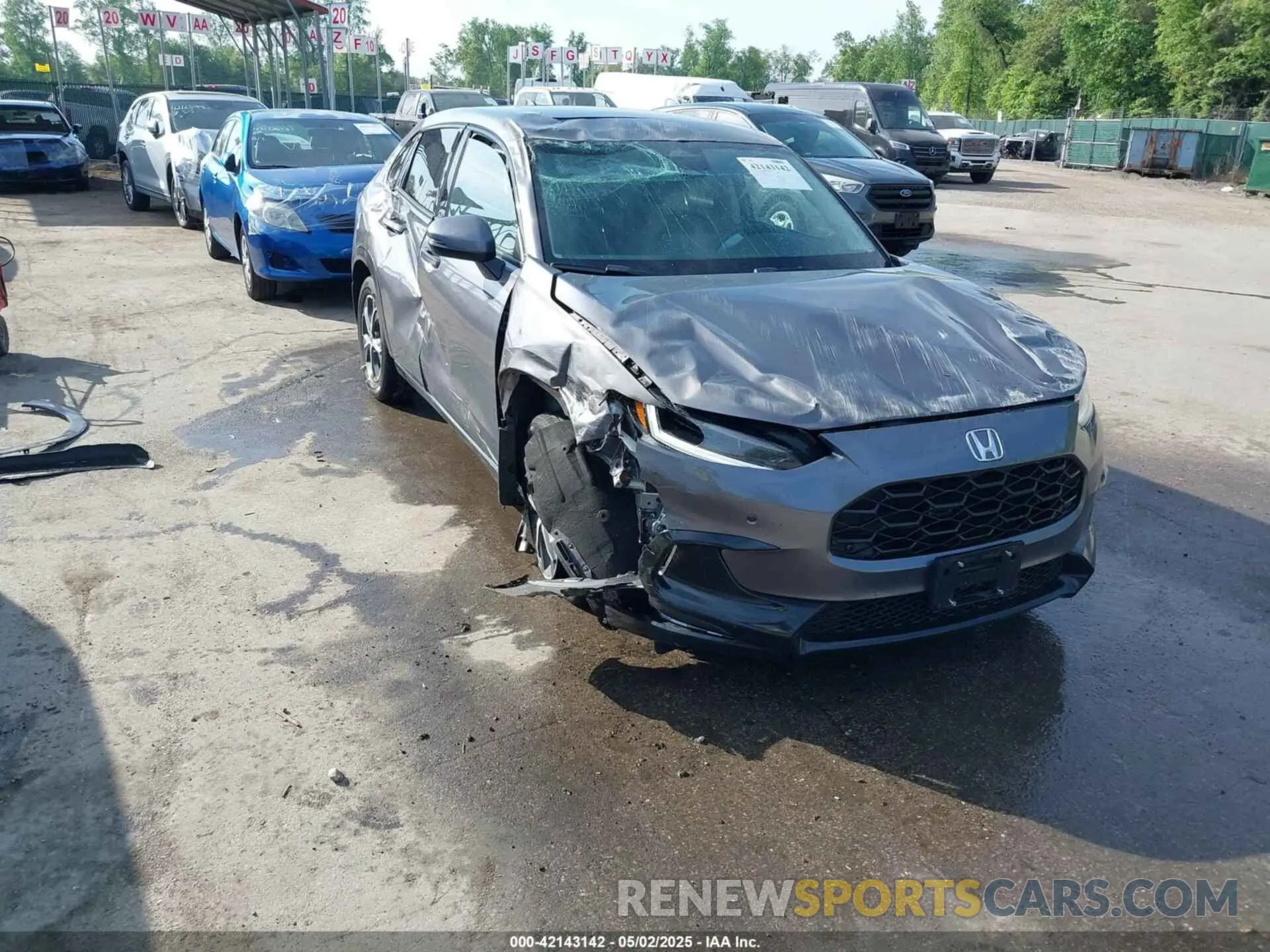1 Photograph of a damaged car 3CZRZ2H73RM714011 HONDA HR-V 2024