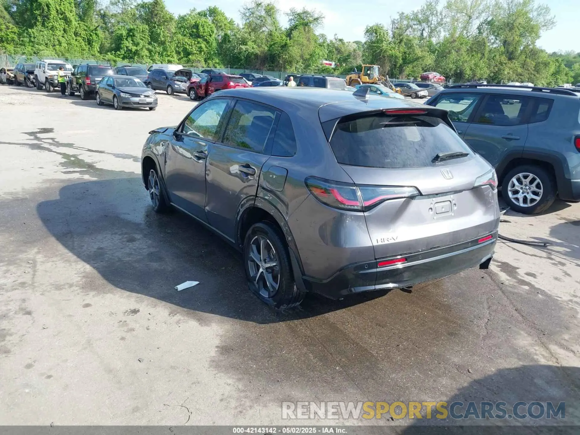 3 Photograph of a damaged car 3CZRZ2H73RM714011 HONDA HR-V 2024