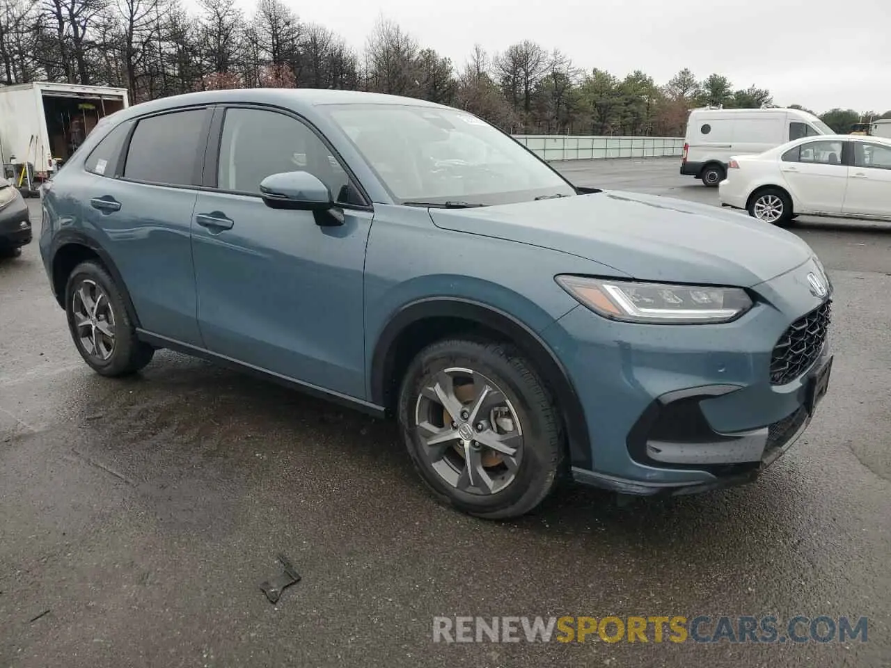 4 Photograph of a damaged car 3CZRZ2H74RM763752 HONDA HR-V 2024
