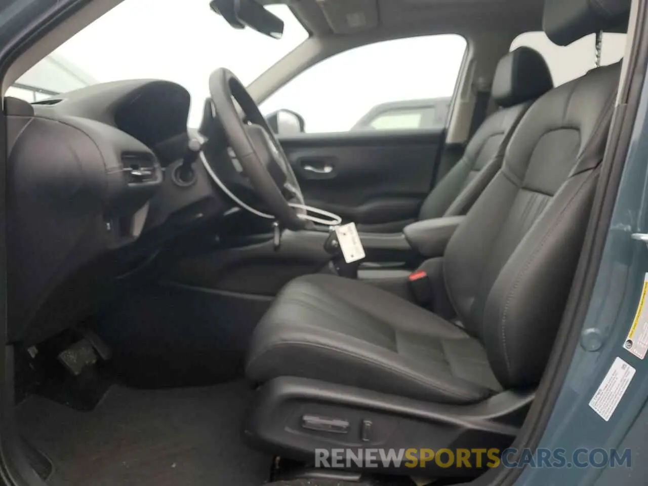 7 Photograph of a damaged car 3CZRZ2H74RM763752 HONDA HR-V 2024
