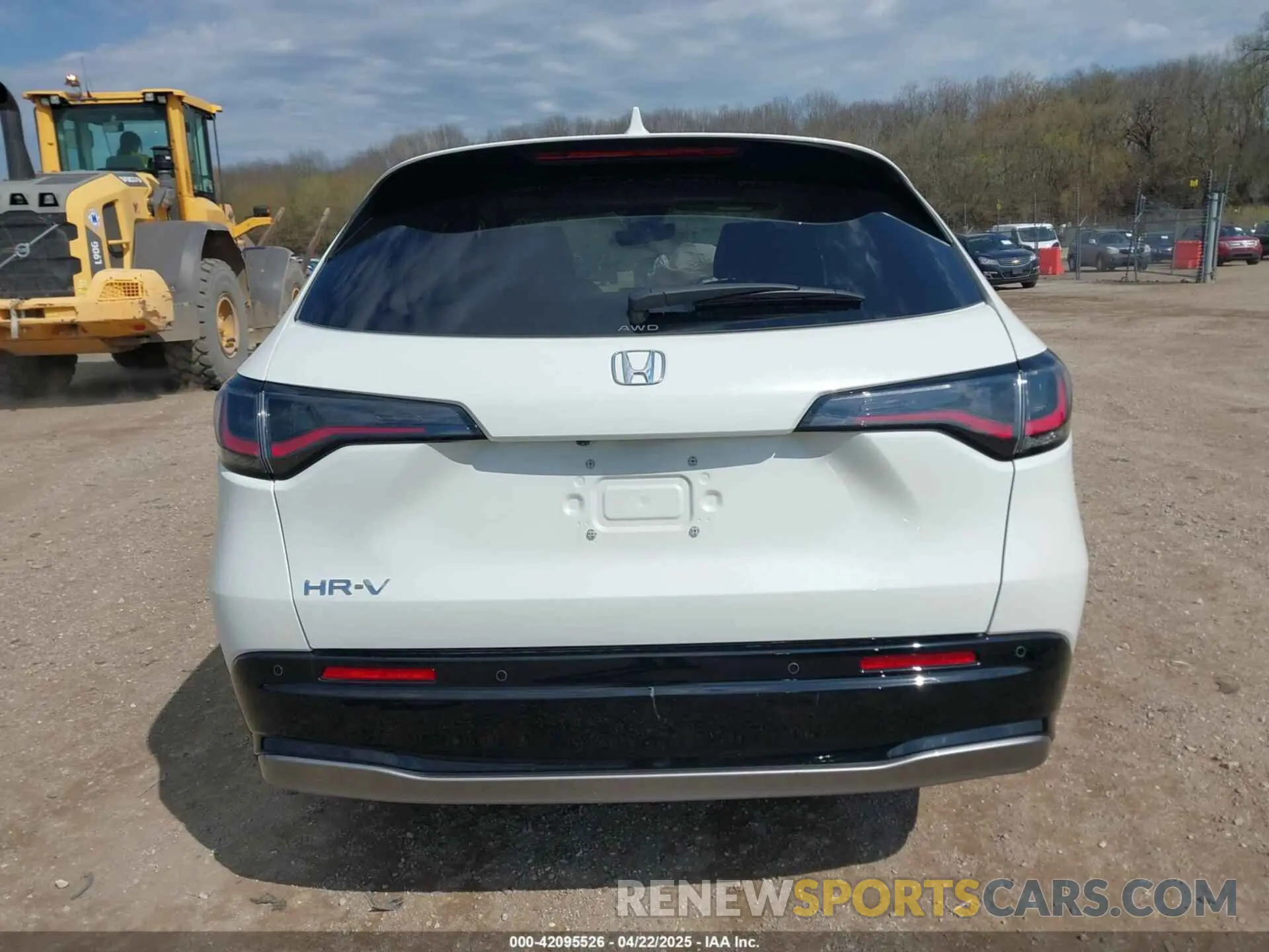16 Photograph of a damaged car 3CZRZ2H75RM762299 HONDA HR-V 2024