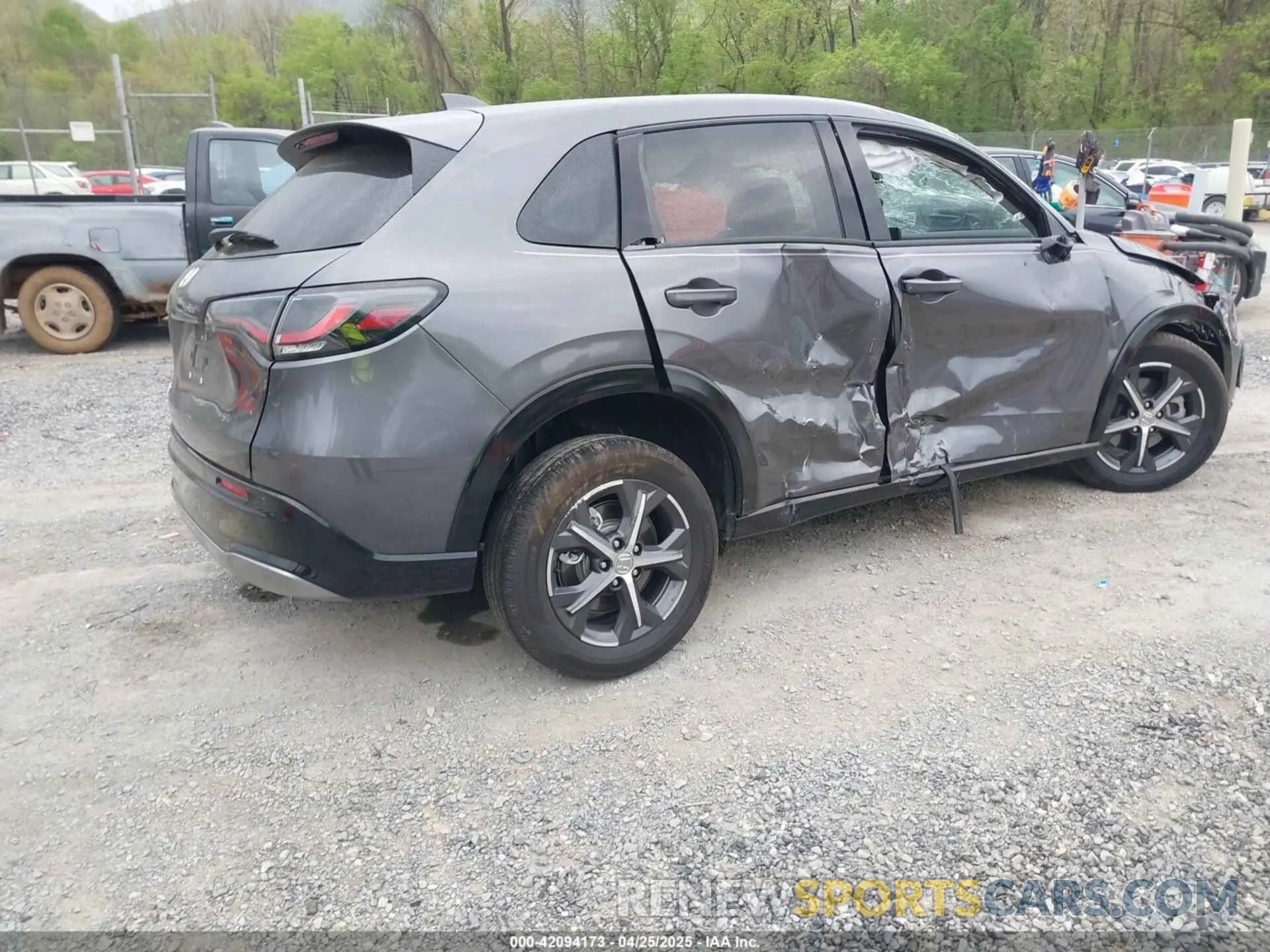 4 Фотография поврежденного автомобиля 3CZRZ2H78RM759848 HONDA HR-V 2024