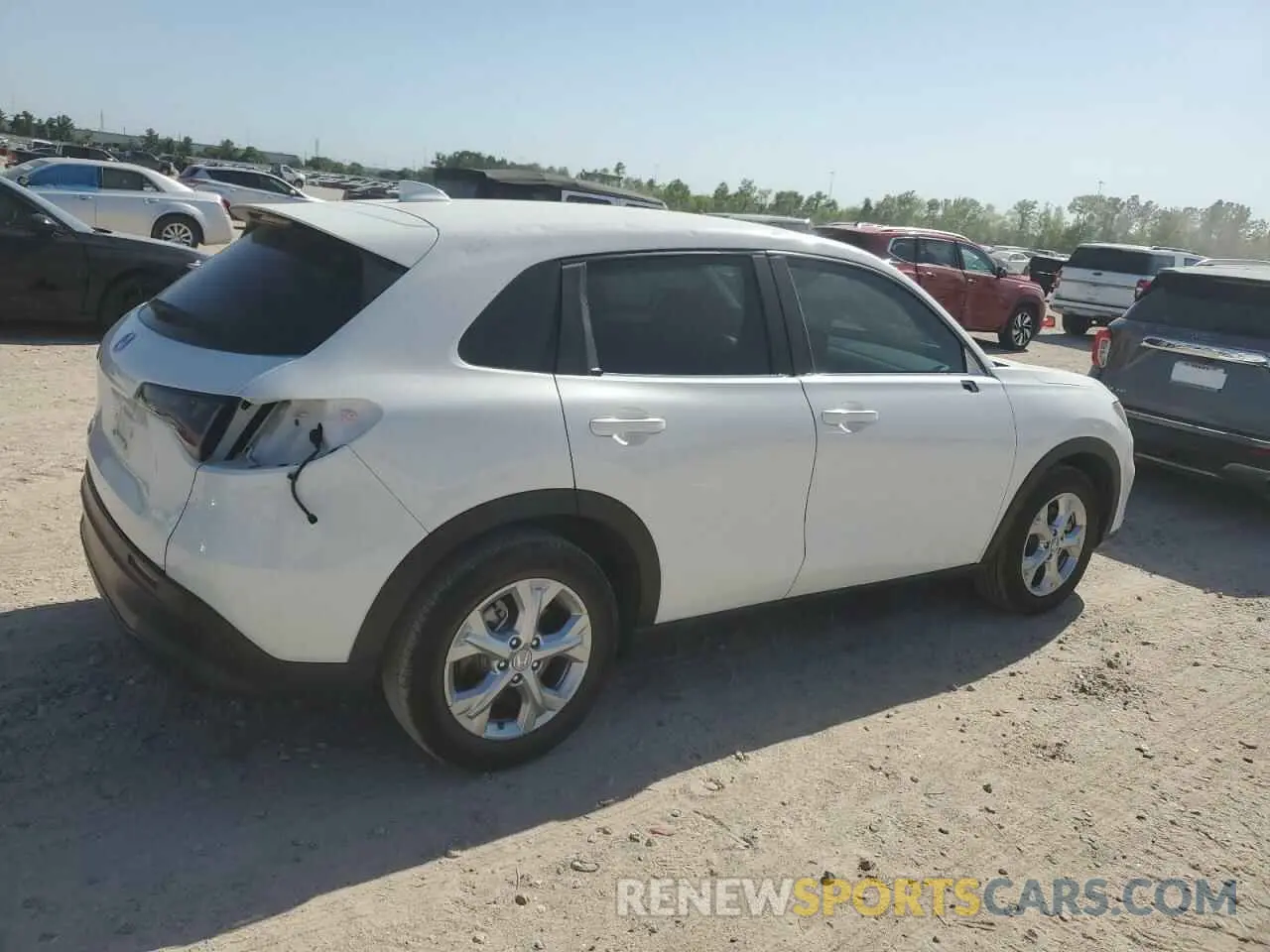 3 Фотография поврежденного автомобиля 3CZRZ1H31SM727126 HONDA HR-V 2025