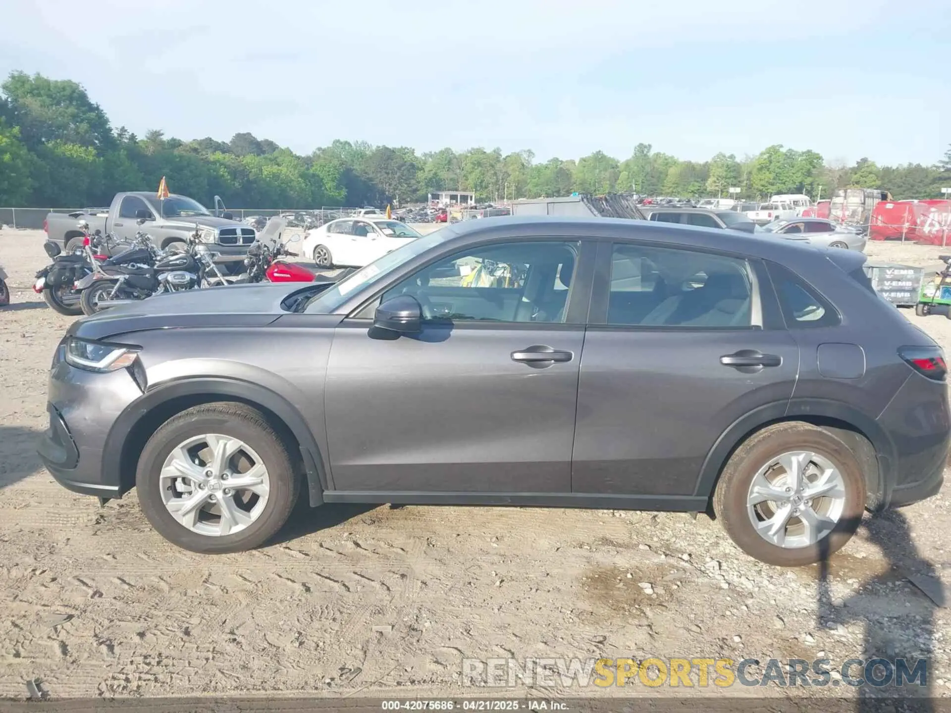 14 Фотография поврежденного автомобиля 3CZRZ1H32SM734439 HONDA HR-V 2025