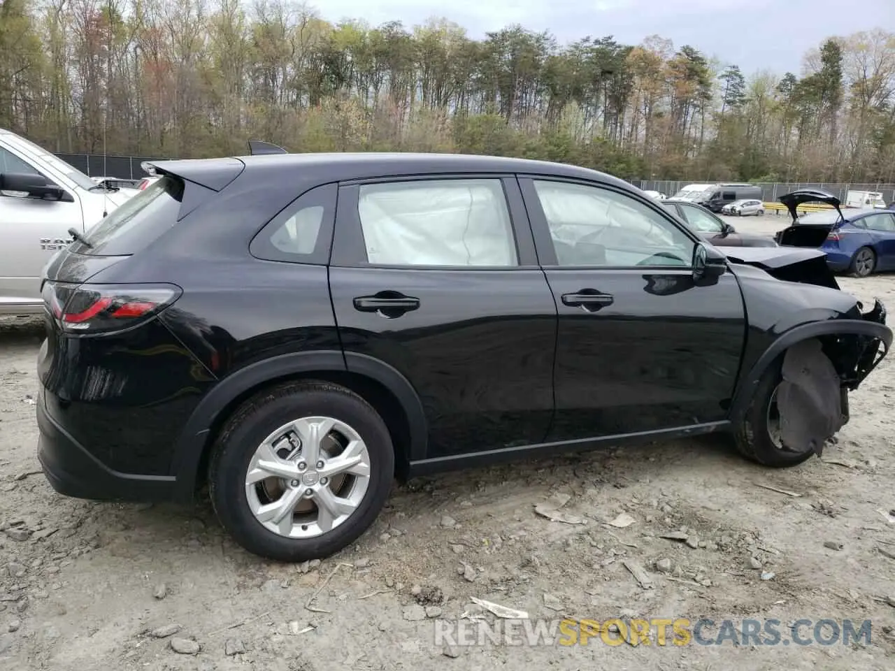 3 Photograph of a damaged car 3CZRZ1H32SM734912 HONDA HR-V 2025