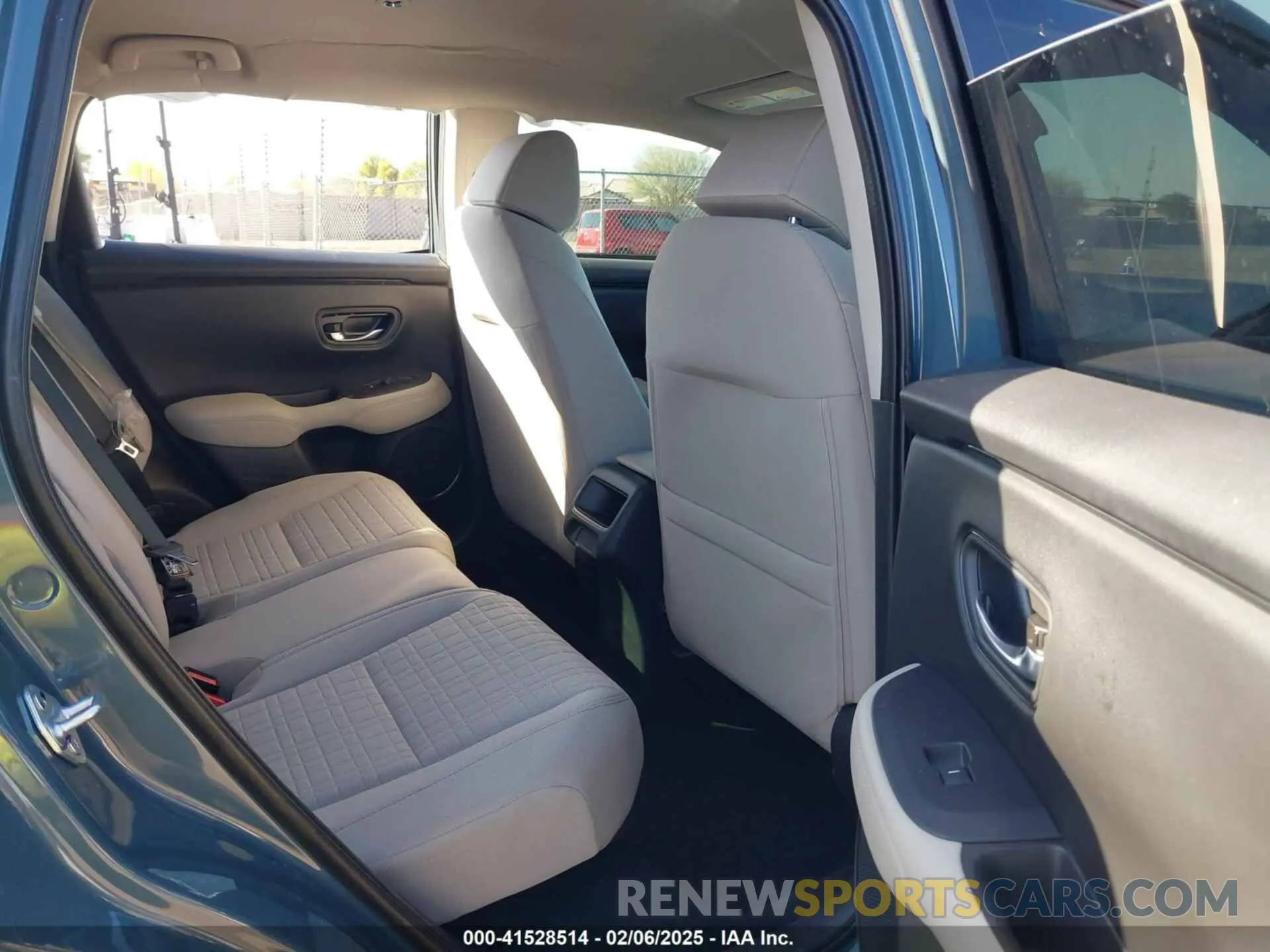 8 Фотография поврежденного автомобиля 3CZRZ1H32SM739818 HONDA HR-V 2025