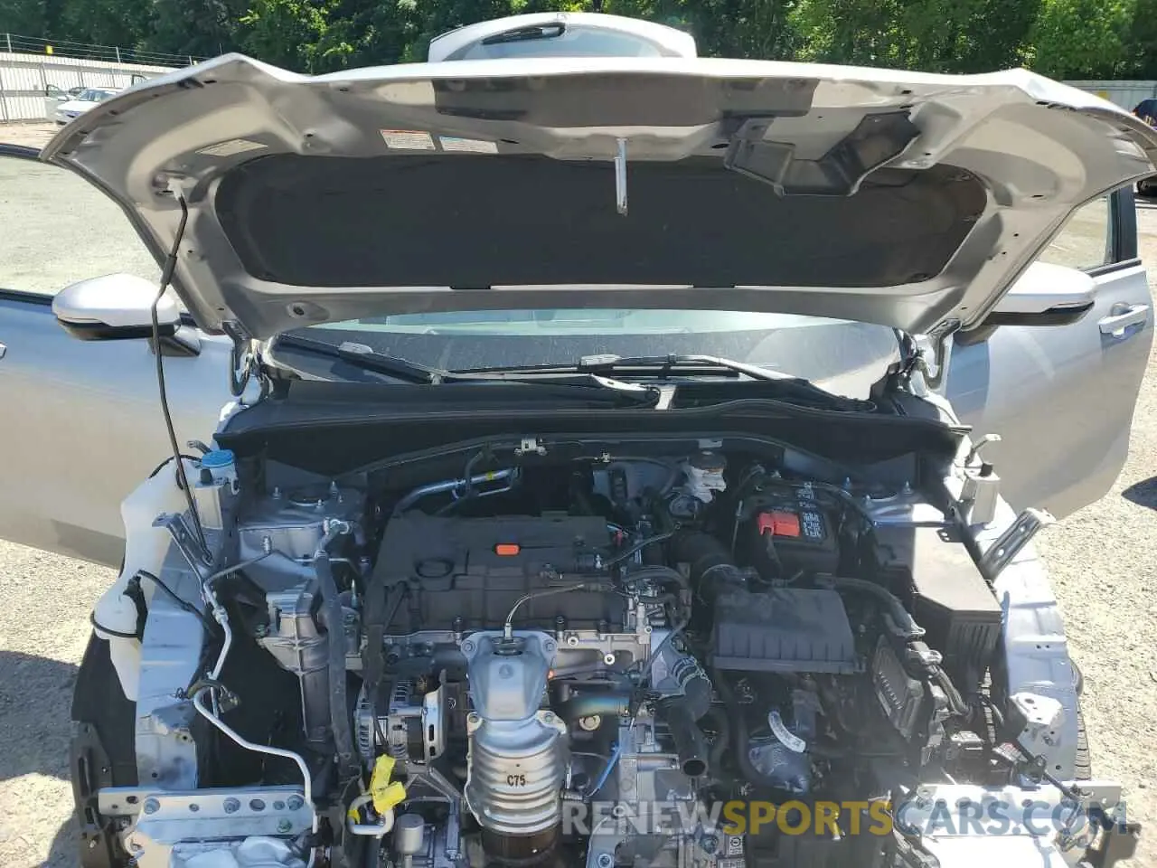 12 Photograph of a damaged car 3CZRZ1H33SM704320 HONDA HR-V 2025