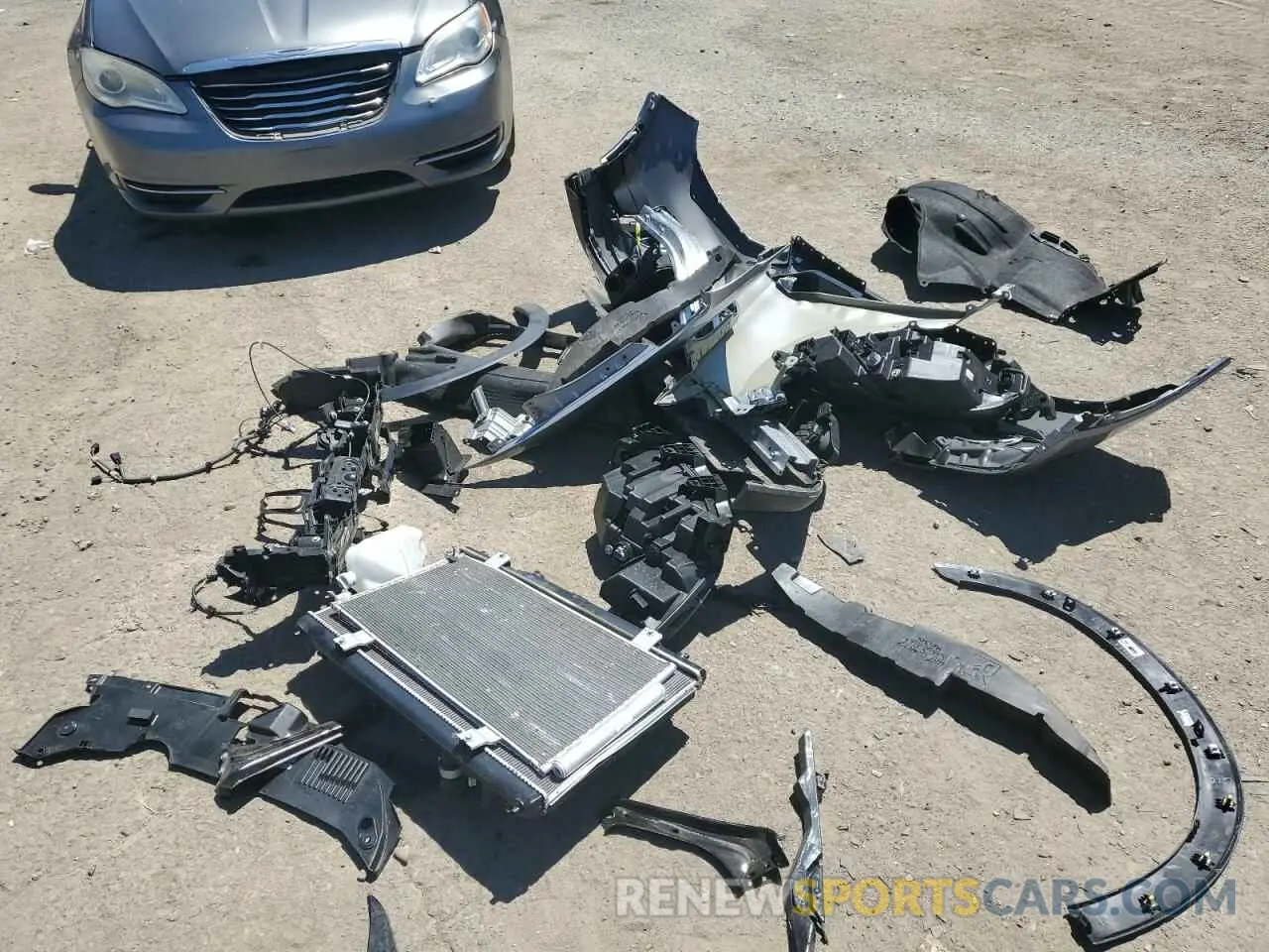 13 Photograph of a damaged car 3CZRZ1H33SM704320 HONDA HR-V 2025