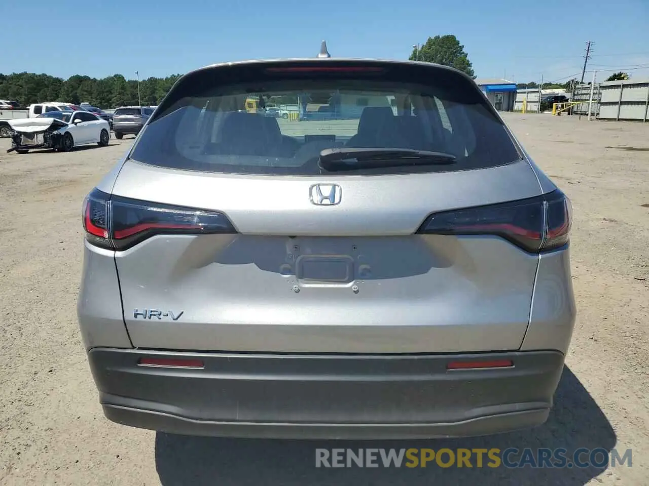 6 Photograph of a damaged car 3CZRZ1H33SM704320 HONDA HR-V 2025
