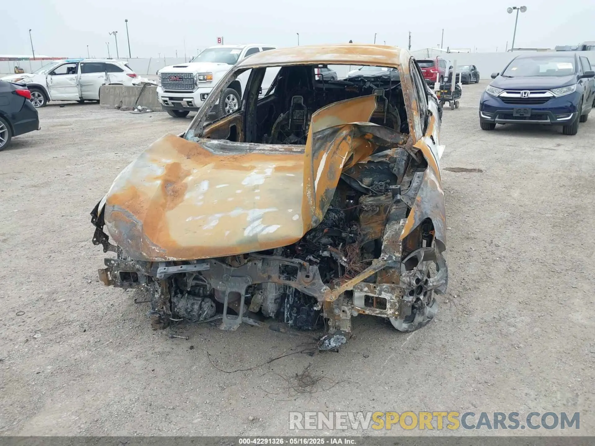 6 Photograph of a damaged car 3CZRZ1H33SM747538 HONDA HR-V 2025