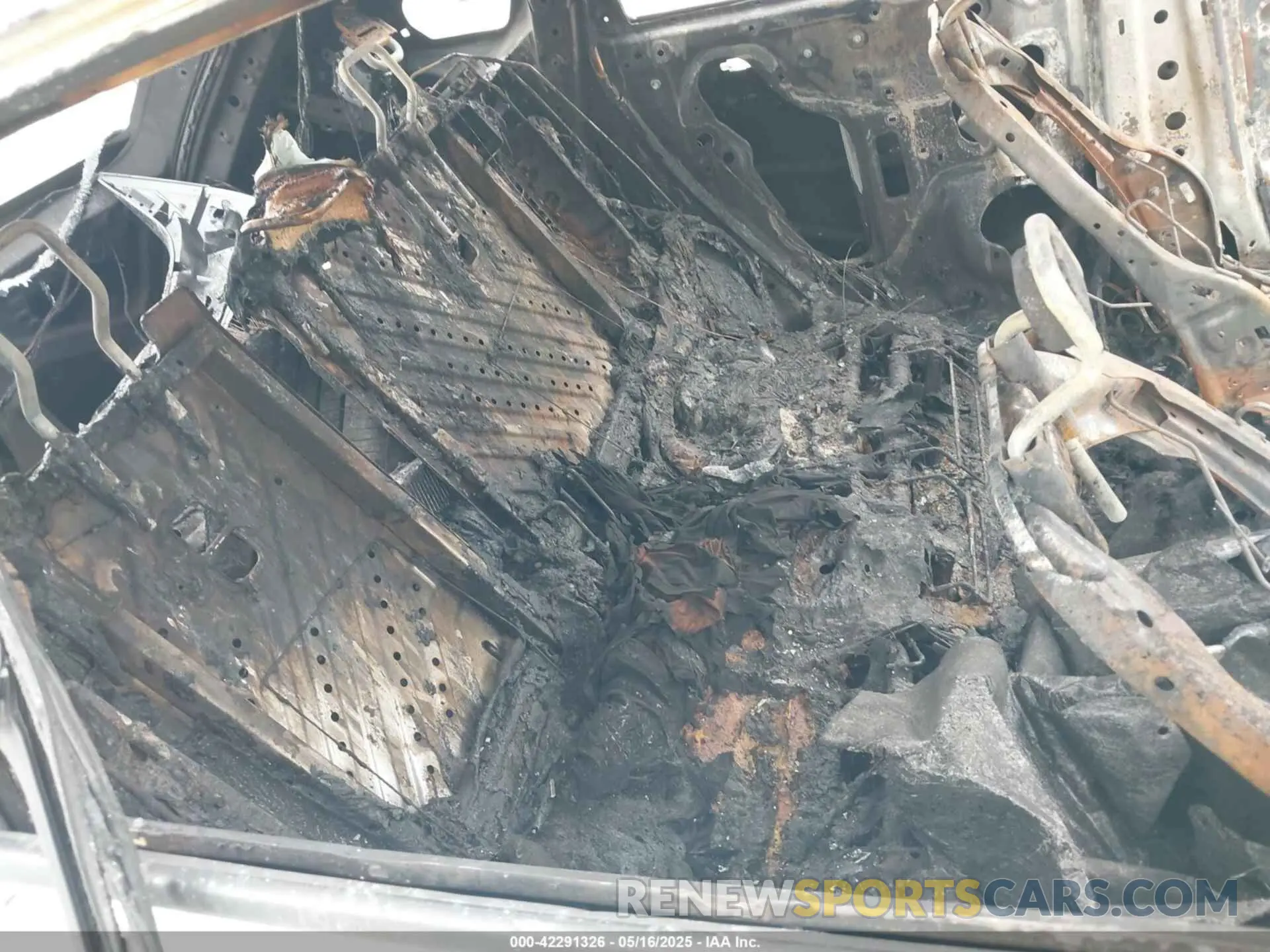 8 Photograph of a damaged car 3CZRZ1H33SM747538 HONDA HR-V 2025
