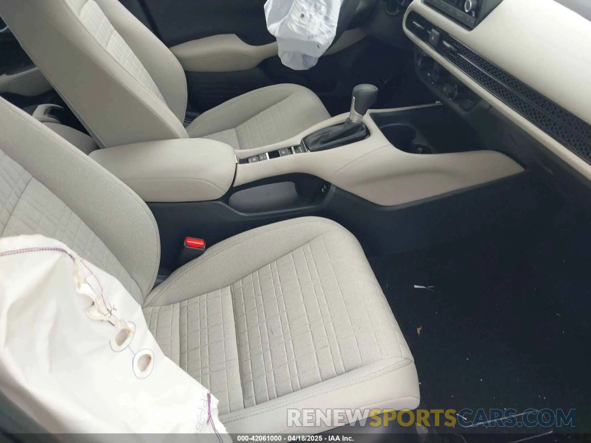 5 Photograph of a damaged car 3CZRZ1H35SM726173 HONDA HR-V 2025