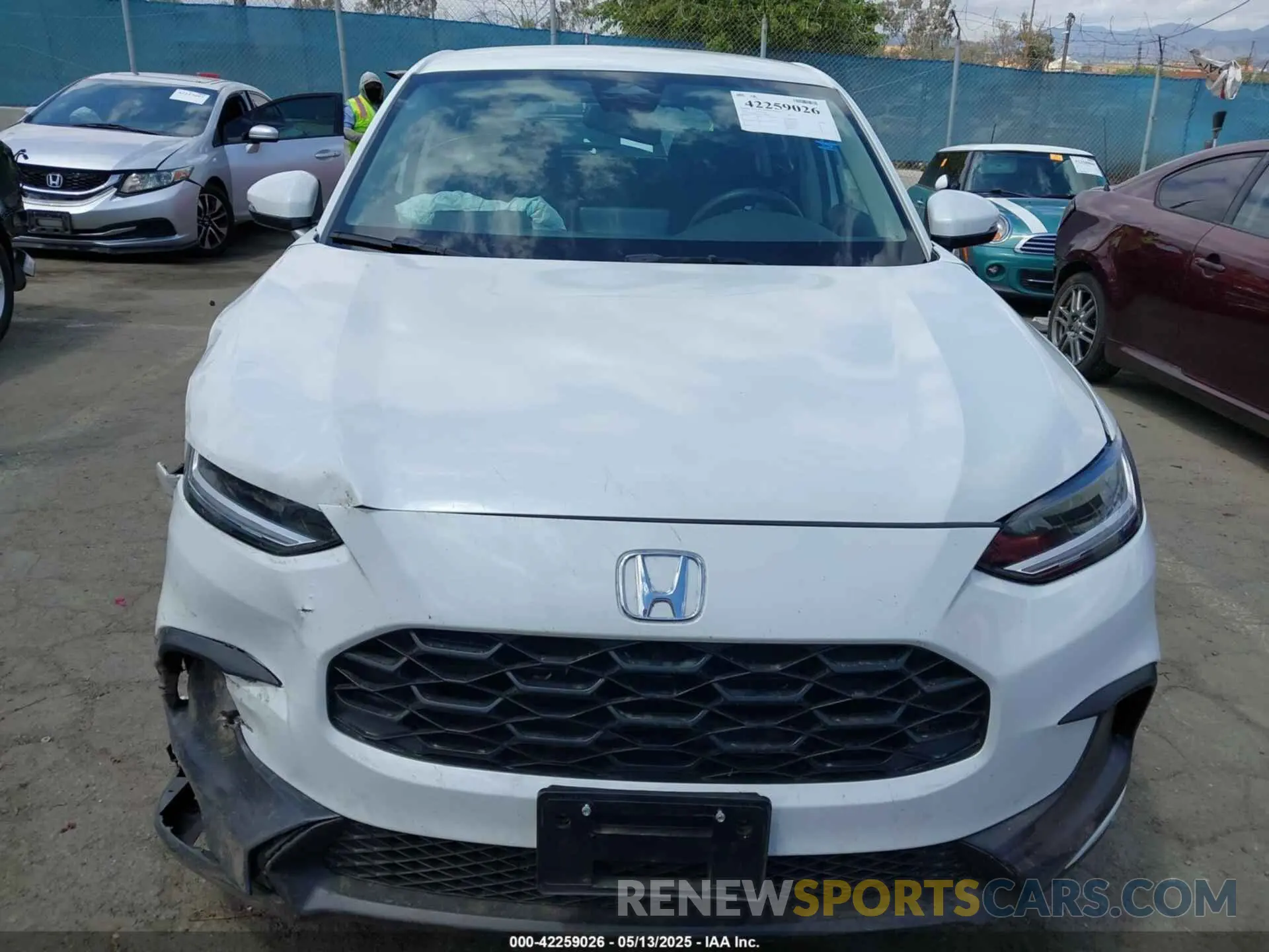 11 Photograph of a damaged car 3CZRZ1H38SM728063 HONDA HR-V 2025