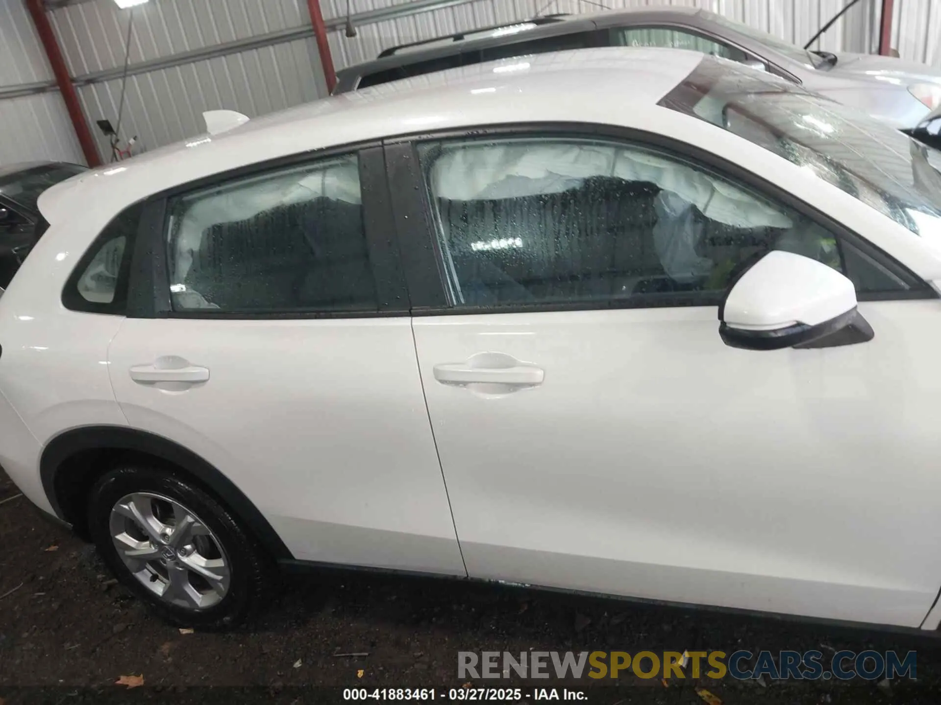 13 Фотография поврежденного автомобиля 3CZRZ1H38SM739726 HONDA HR-V 2025