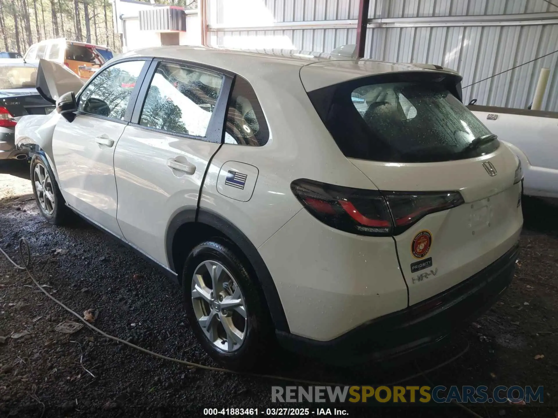 3 Фотография поврежденного автомобиля 3CZRZ1H38SM739726 HONDA HR-V 2025