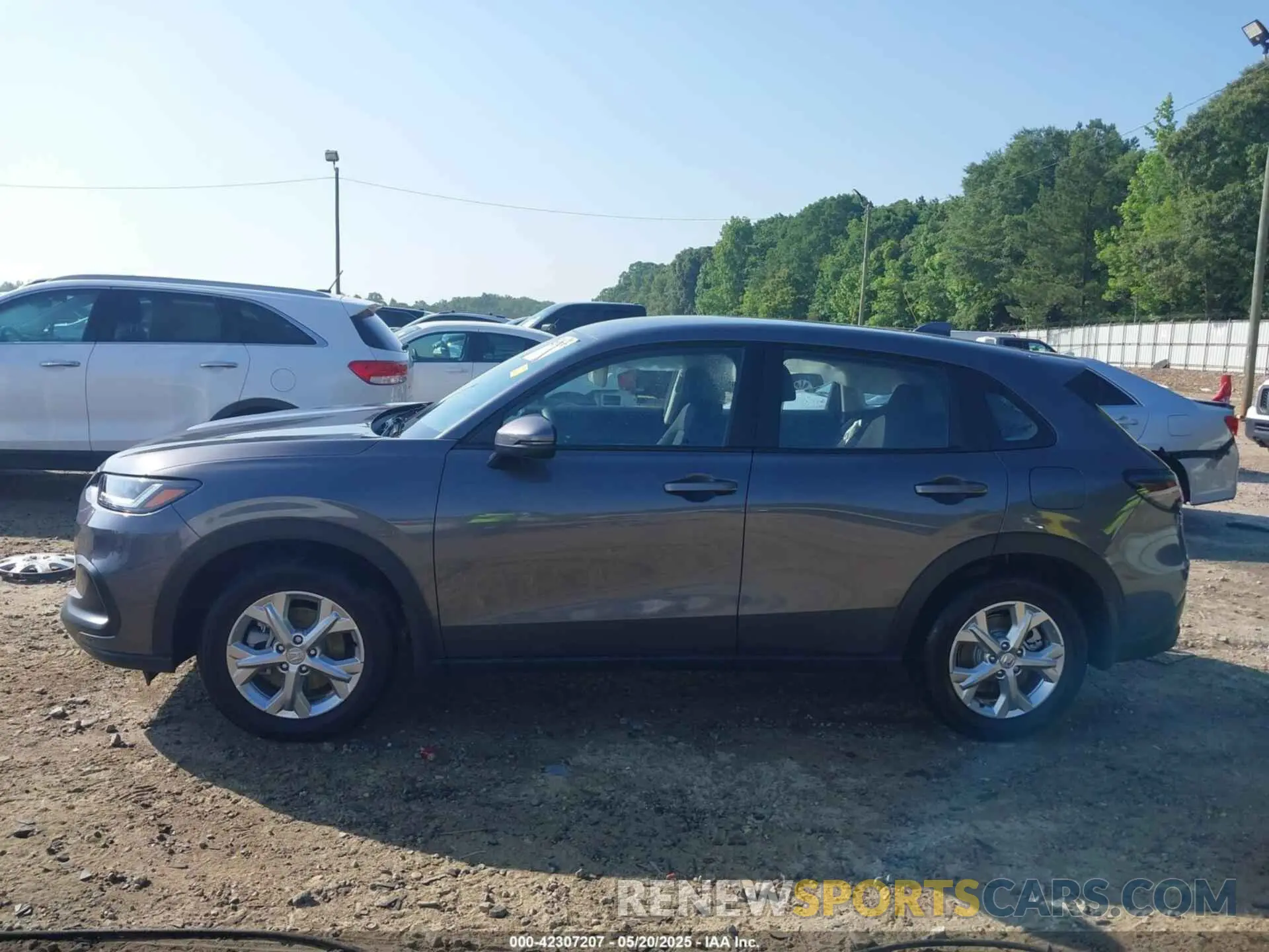 14 Фотография поврежденного автомобиля 3CZRZ1H3XSM738867 HONDA HR-V 2025