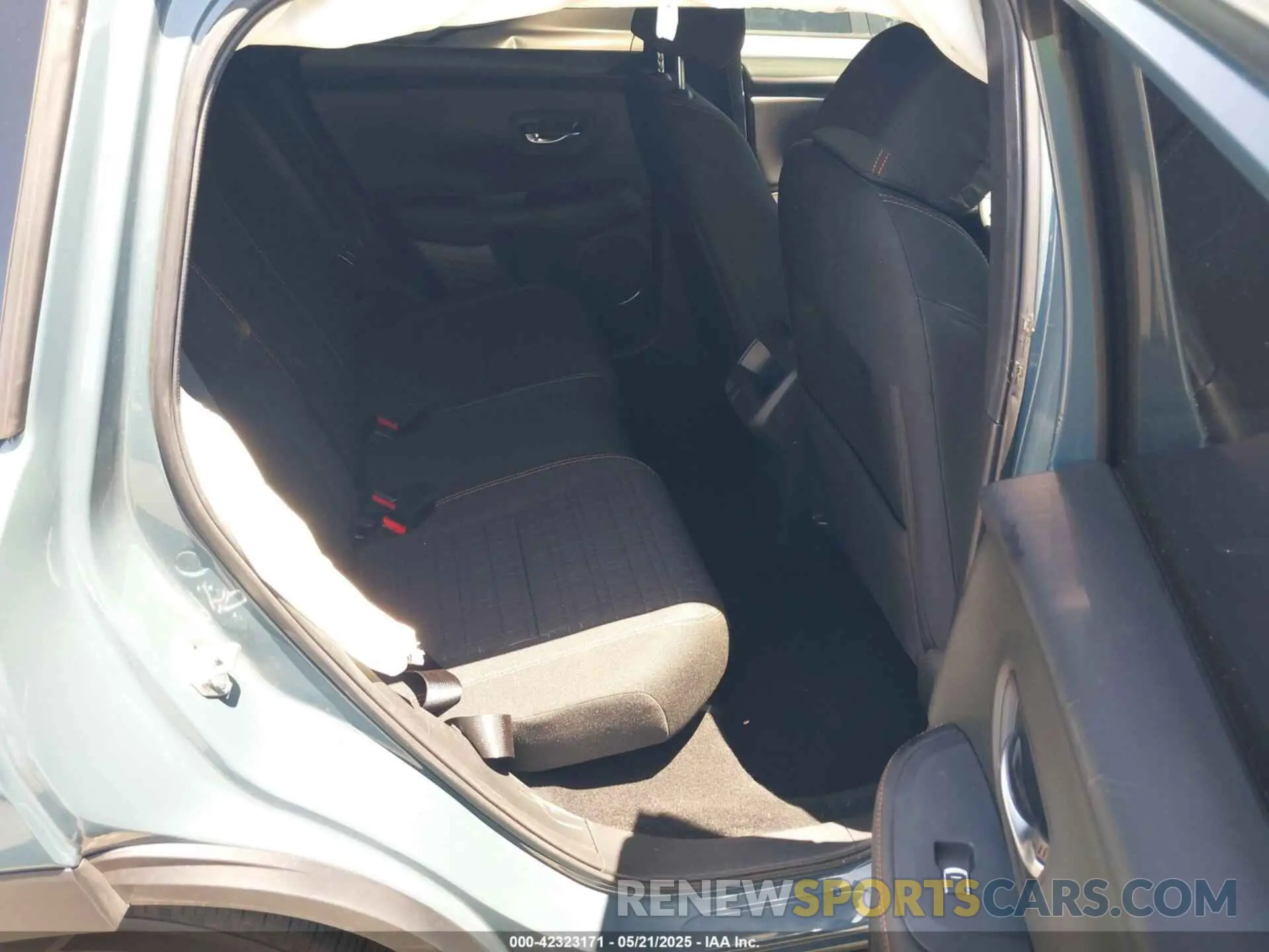 8 Фотография поврежденного автомобиля 3CZRZ1H50SM700162 HONDA HR-V 2025