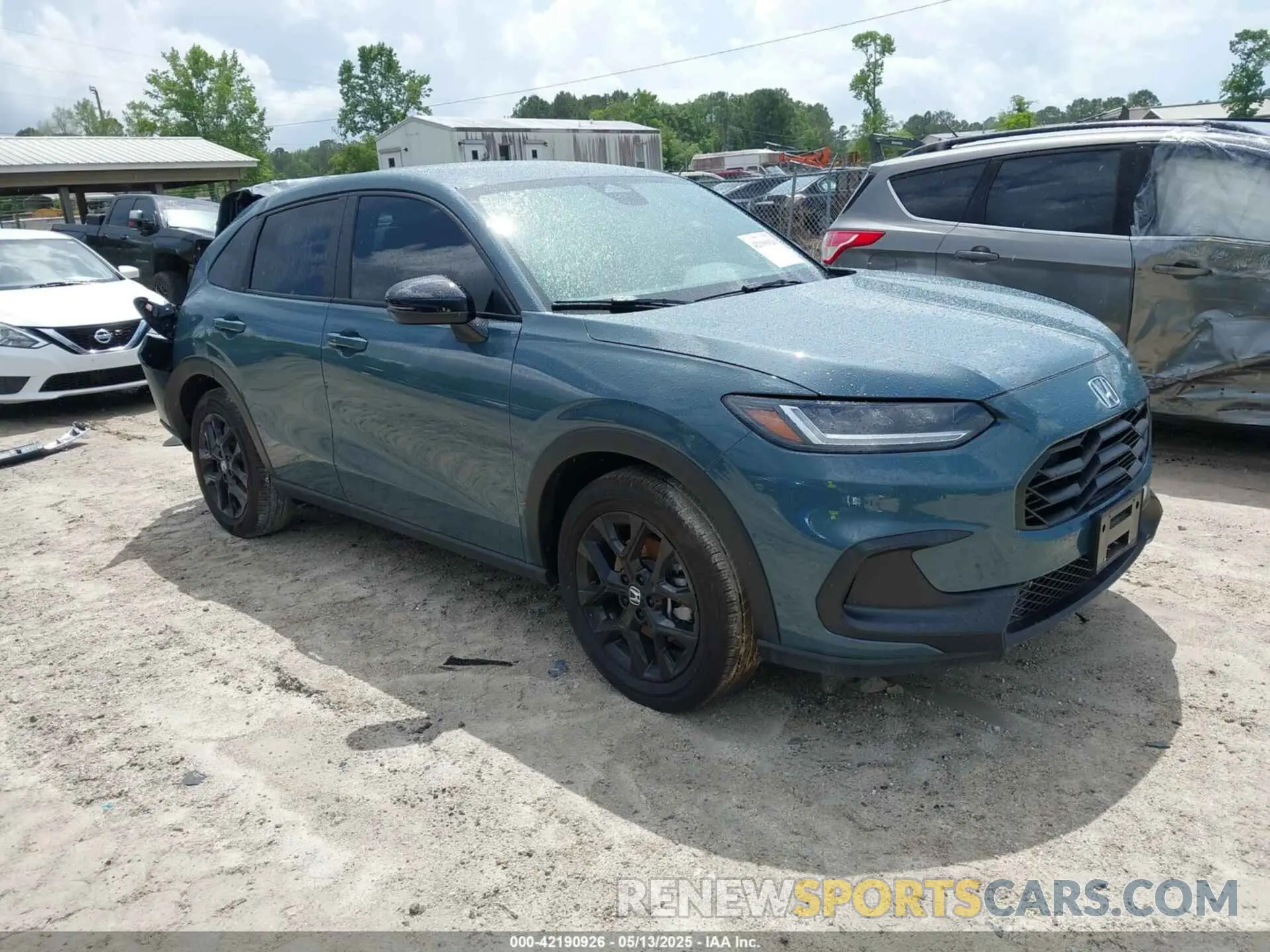 1 Photograph of a damaged car 3CZRZ1H51SM719514 HONDA HR-V 2025