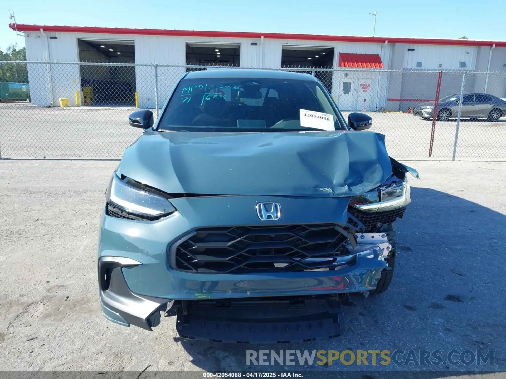 6 Фотография поврежденного автомобиля 3CZRZ1H56SM726586 HONDA HR-V 2025