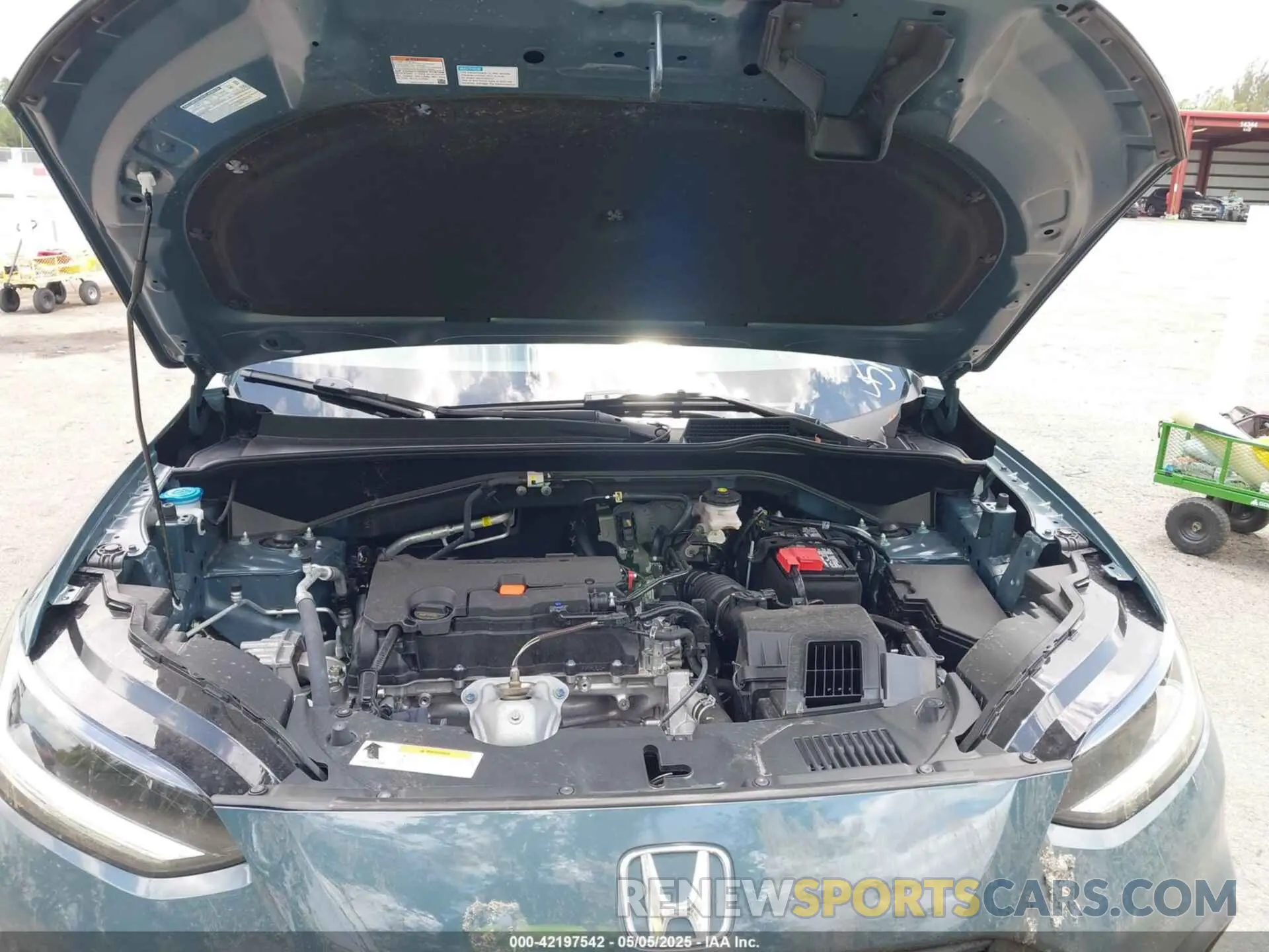 10 Photograph of a damaged car 3CZRZ1H56SM728967 HONDA HR-V 2025