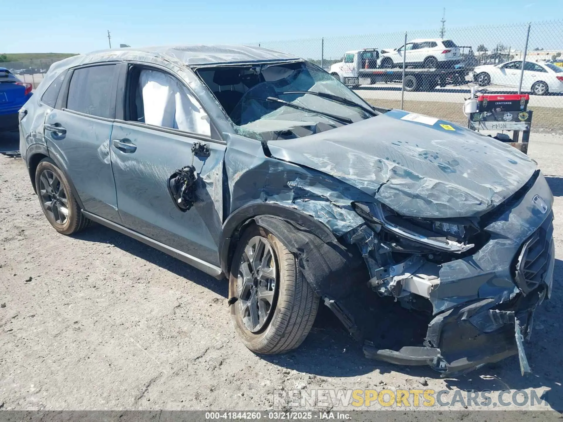 1 Фотография поврежденного автомобиля 3CZRZ1H56SM739287 HONDA HR-V 2025