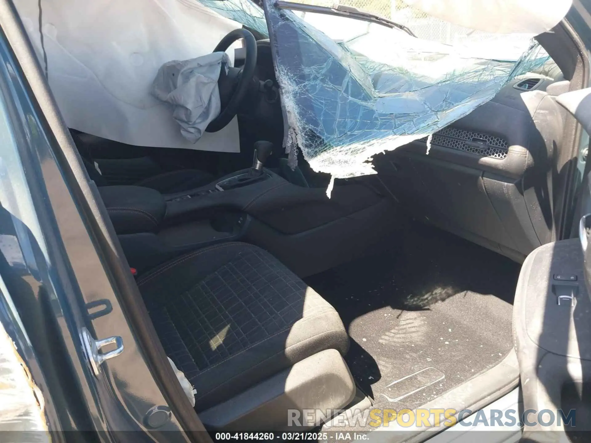 5 Фотография поврежденного автомобиля 3CZRZ1H56SM739287 HONDA HR-V 2025