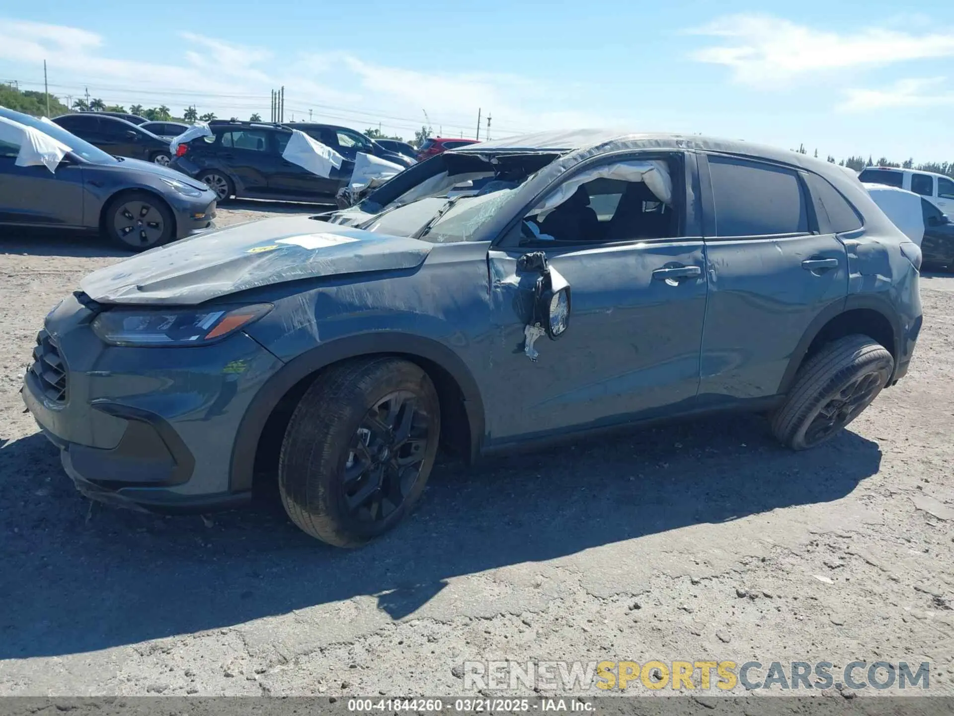 6 Фотография поврежденного автомобиля 3CZRZ1H56SM739287 HONDA HR-V 2025