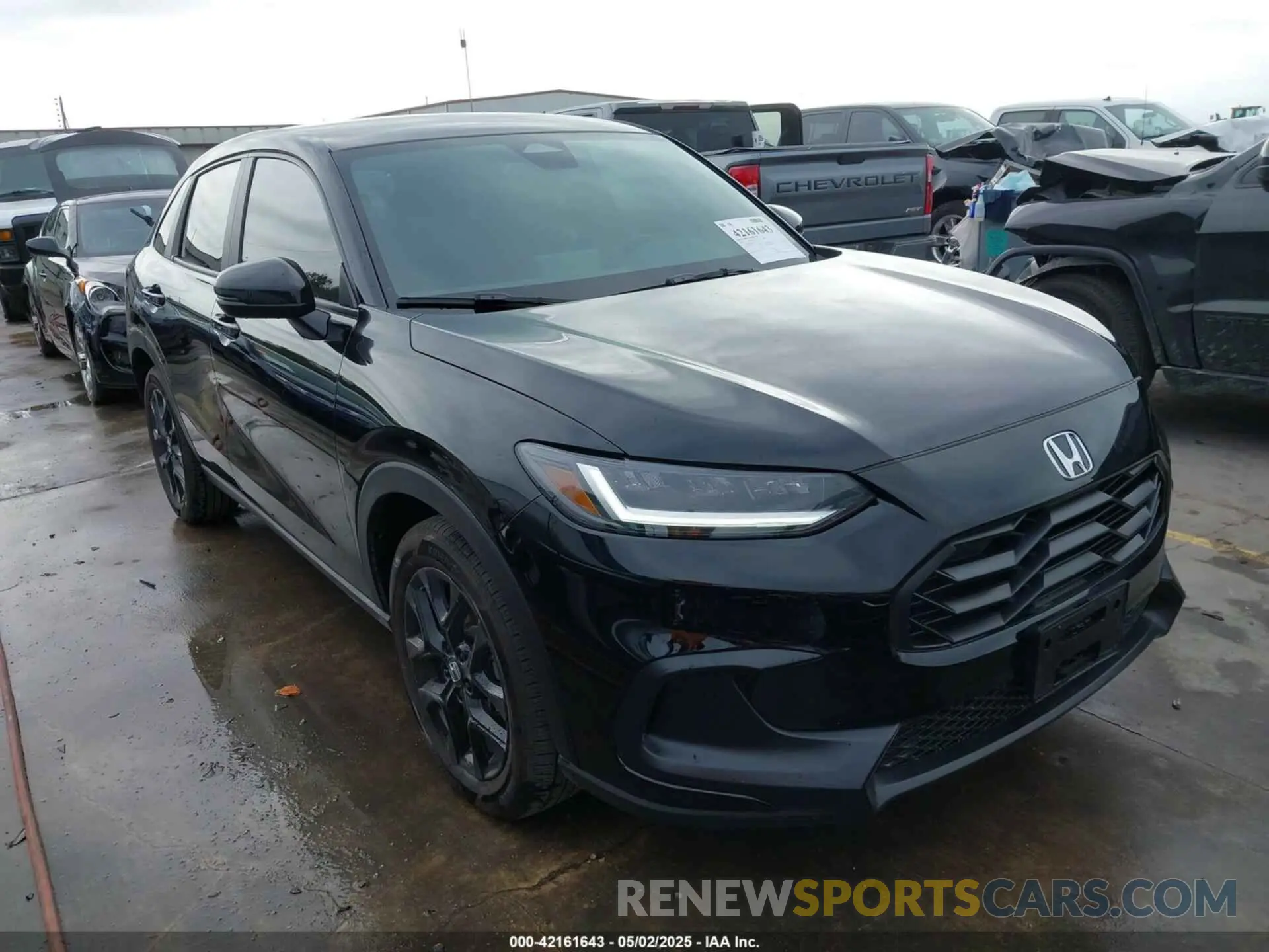 1 Photograph of a damaged car 3CZRZ1H58SM721079 HONDA HR-V 2025