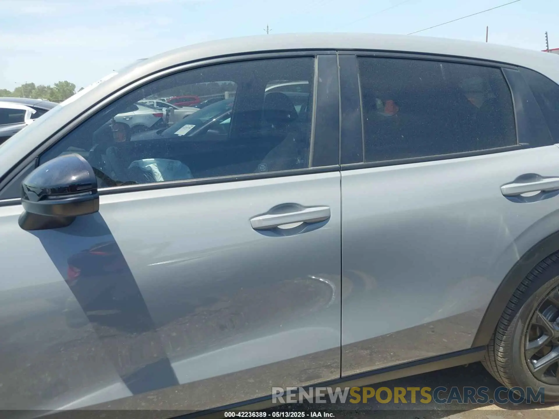 13 Фотография поврежденного автомобиля 3CZRZ1H5XSM703988 HONDA HR-V 2025