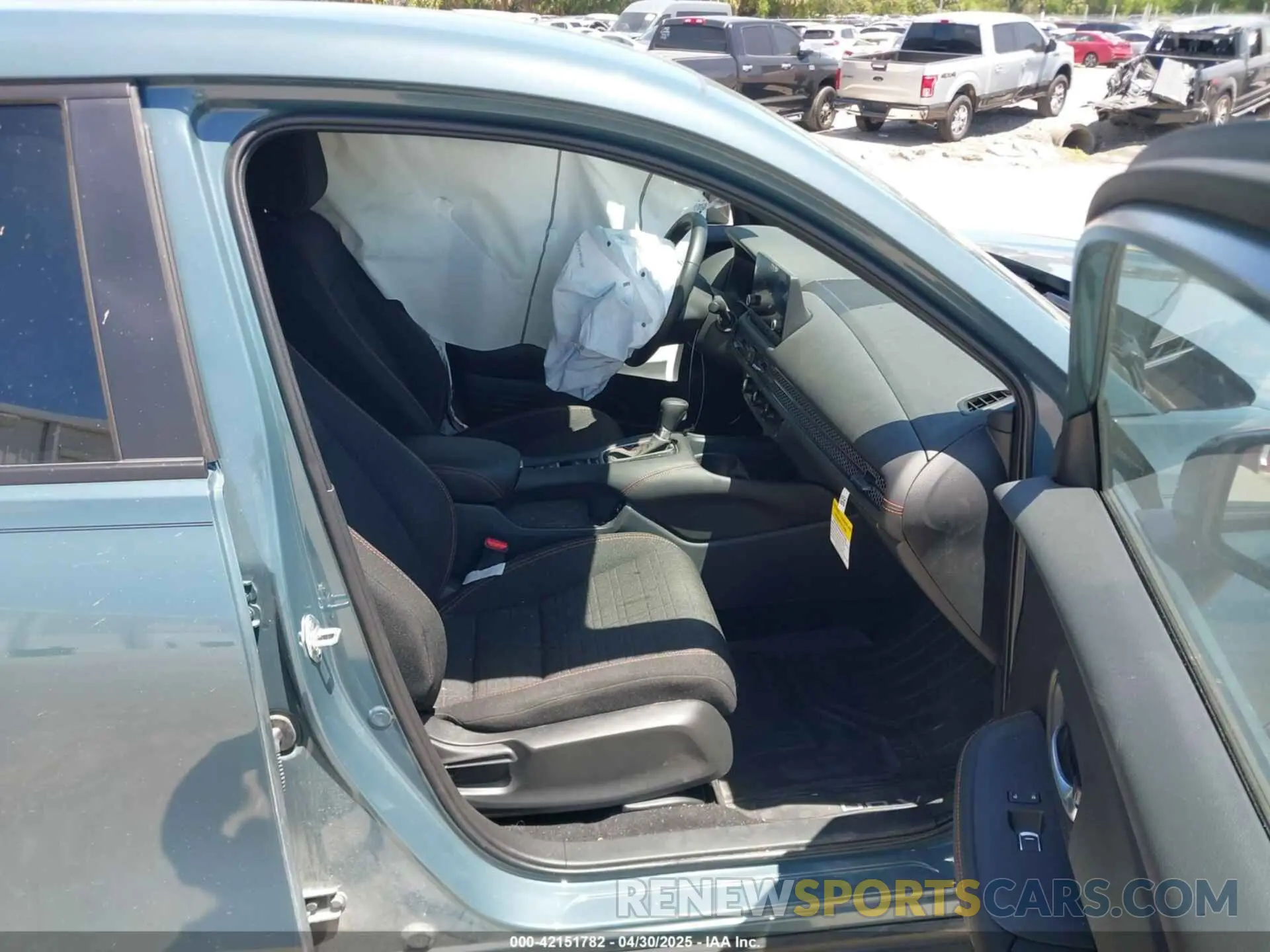 5 Photograph of a damaged car 3CZRZ1H5XSM730429 HONDA HR-V 2025