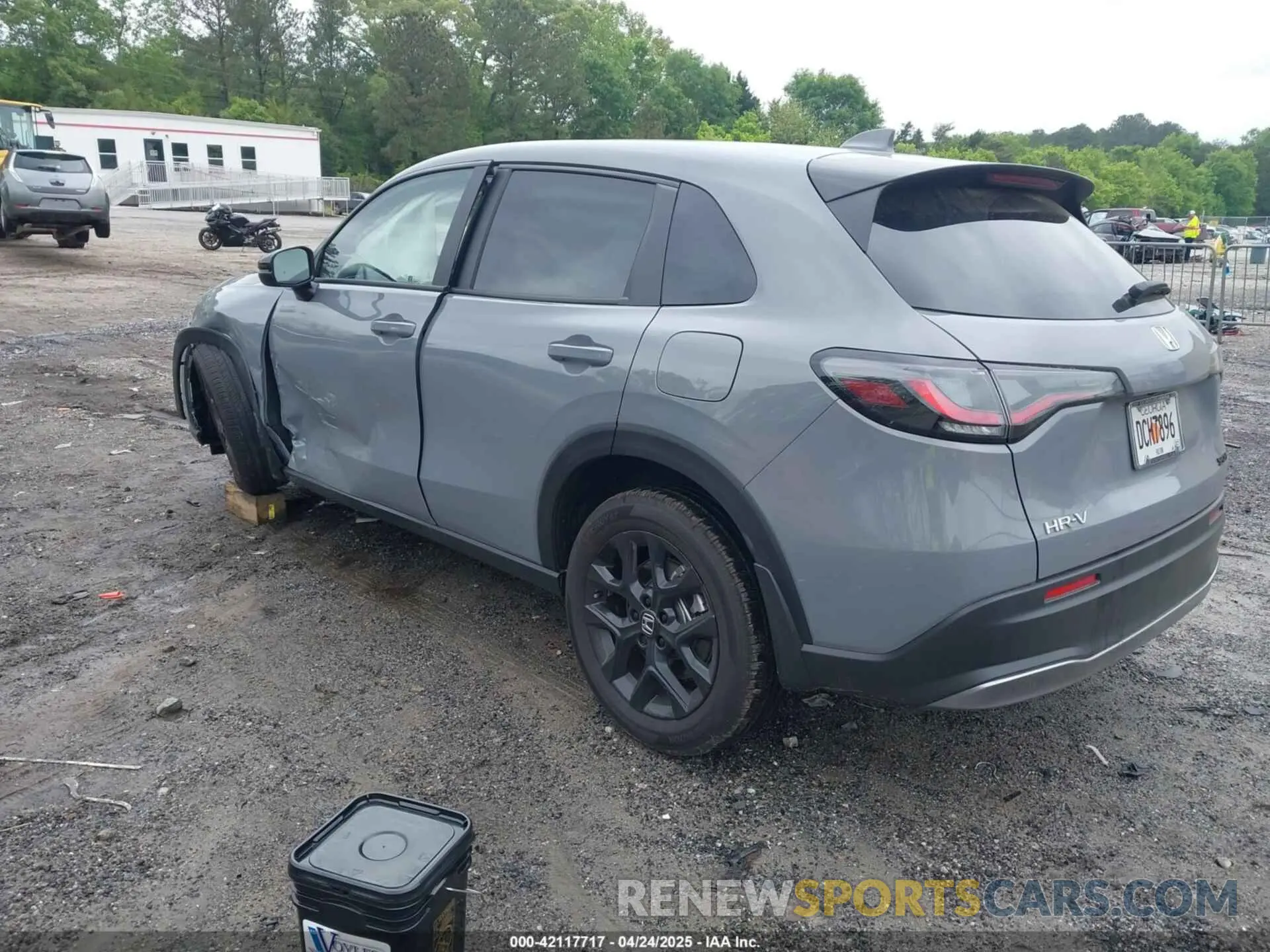 3 Photograph of a damaged car 3CZRZ1H5XSM736974 HONDA HR-V 2025