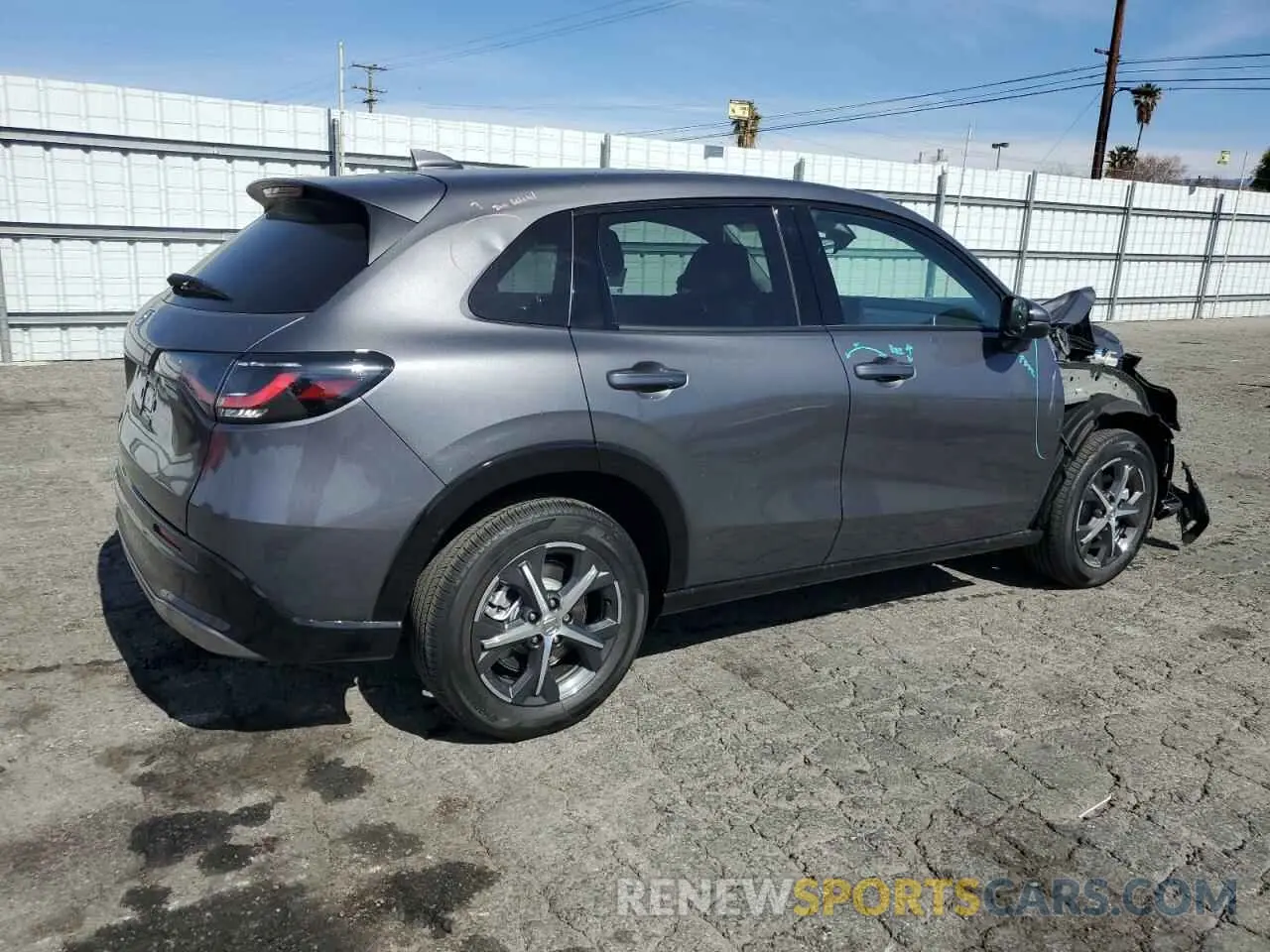 3 Photograph of a damaged car 3CZRZ1H76SM742479 HONDA HR-V 2025