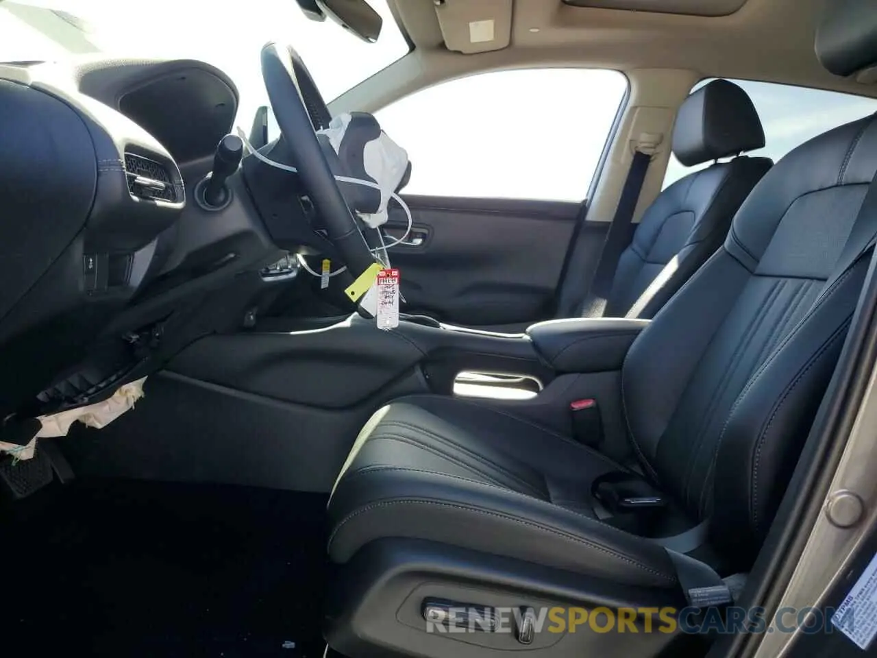 7 Photograph of a damaged car 3CZRZ1H76SM742479 HONDA HR-V 2025