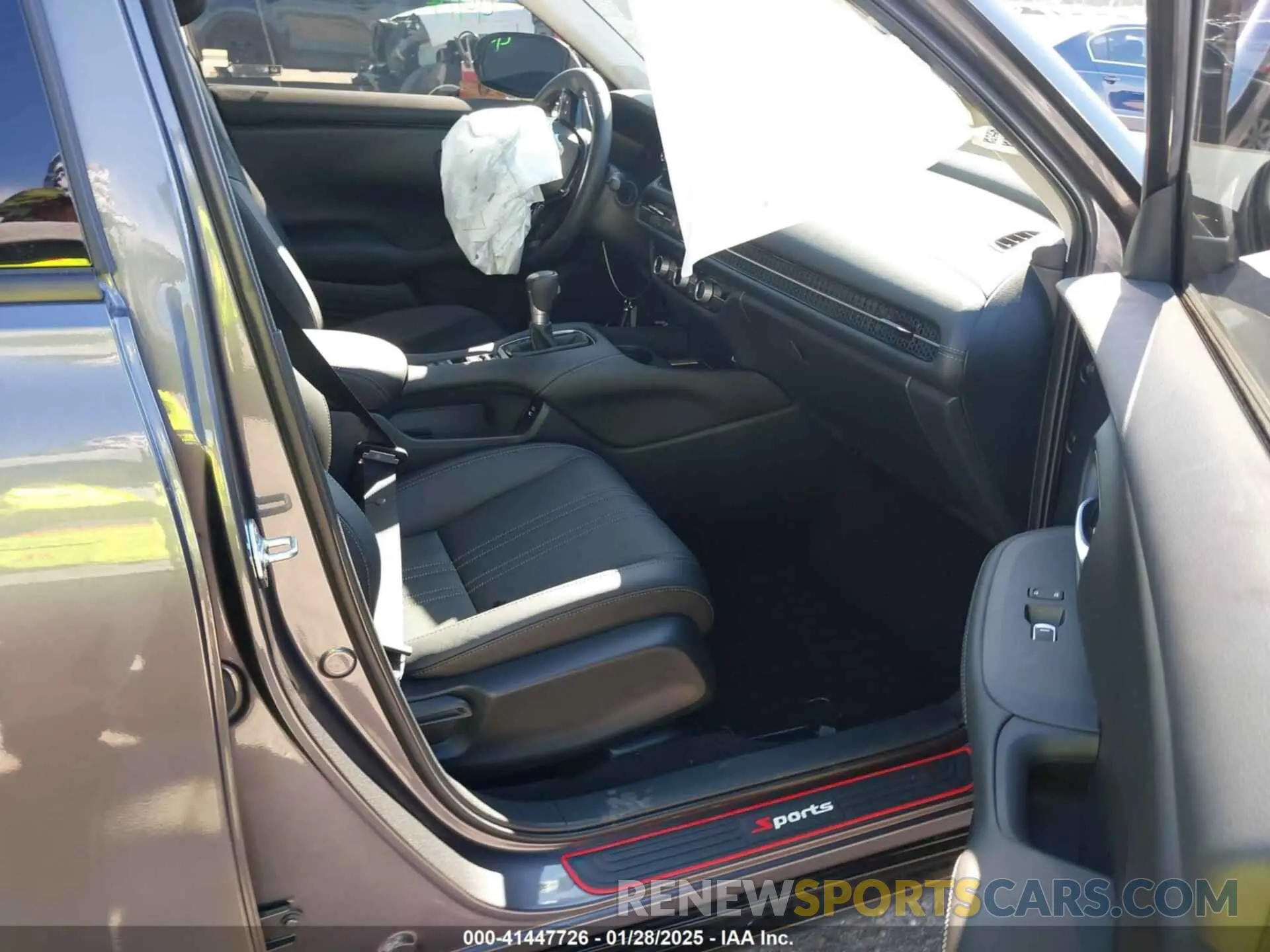 5 Фотография поврежденного автомобиля 3CZRZ1H78SM731502 HONDA HR-V 2025