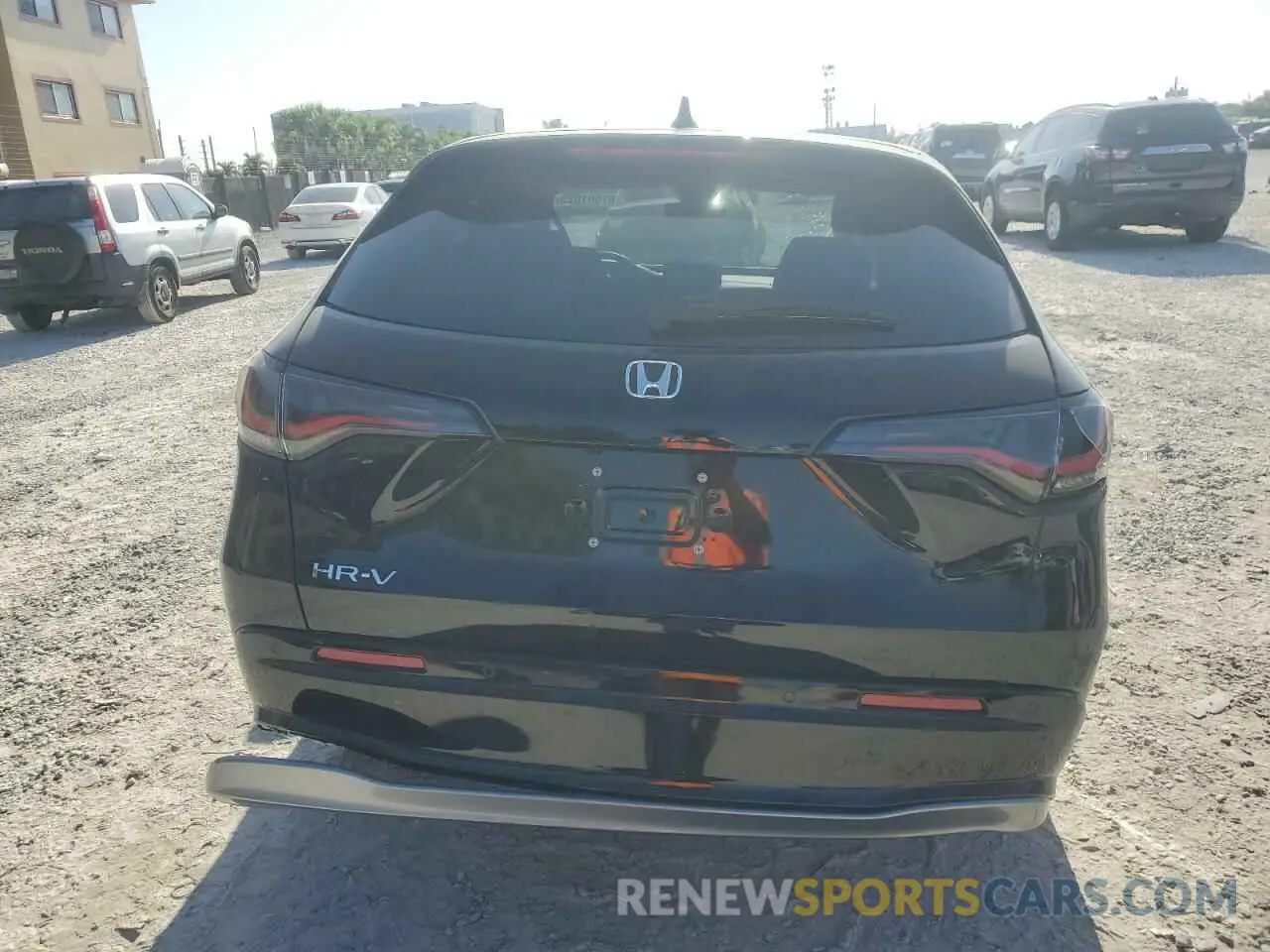 6 Photograph of a damaged car 3CZRZ1H78SM748574 HONDA HR-V 2025